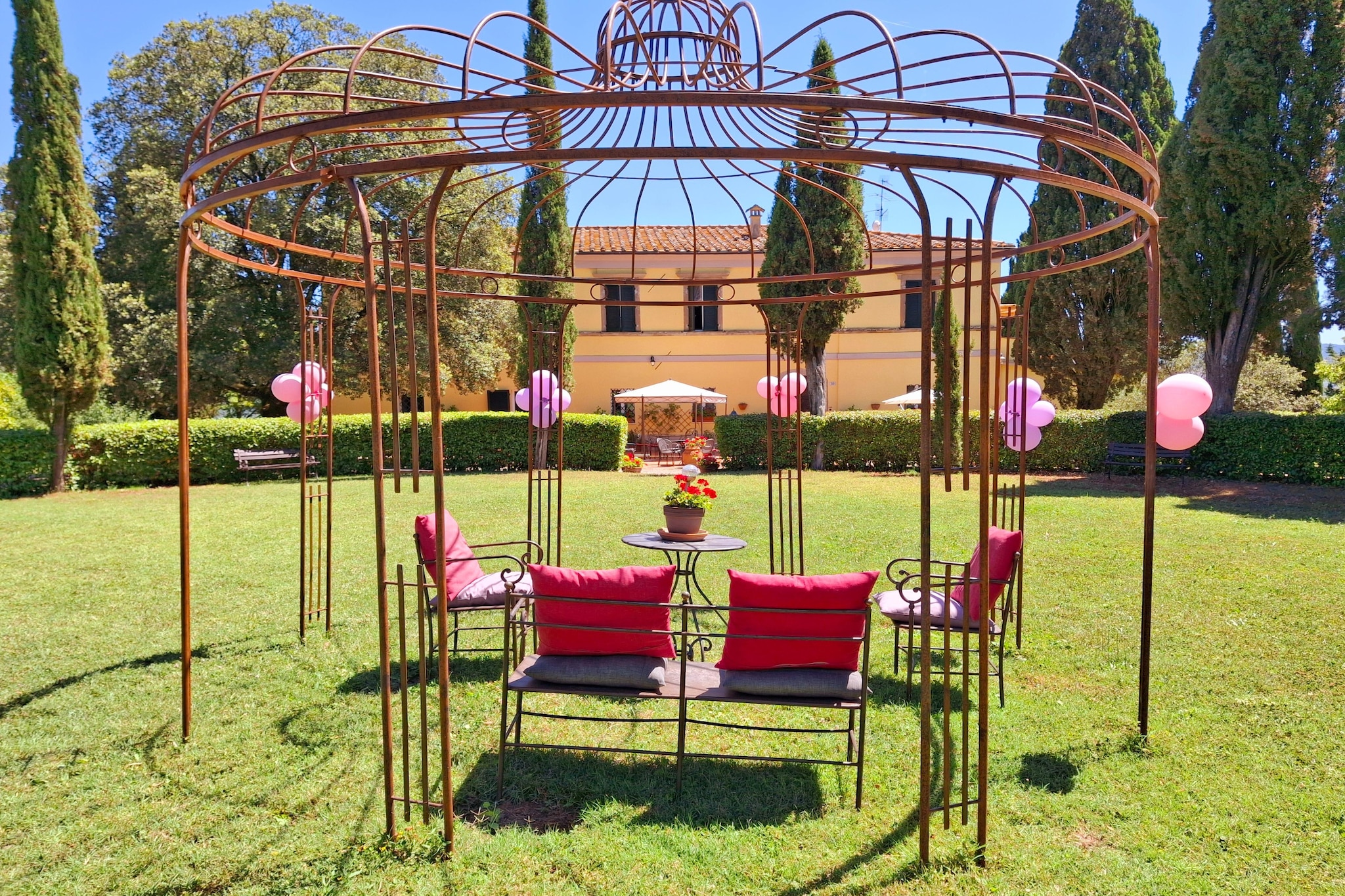 La Palazzina-Gardens summer