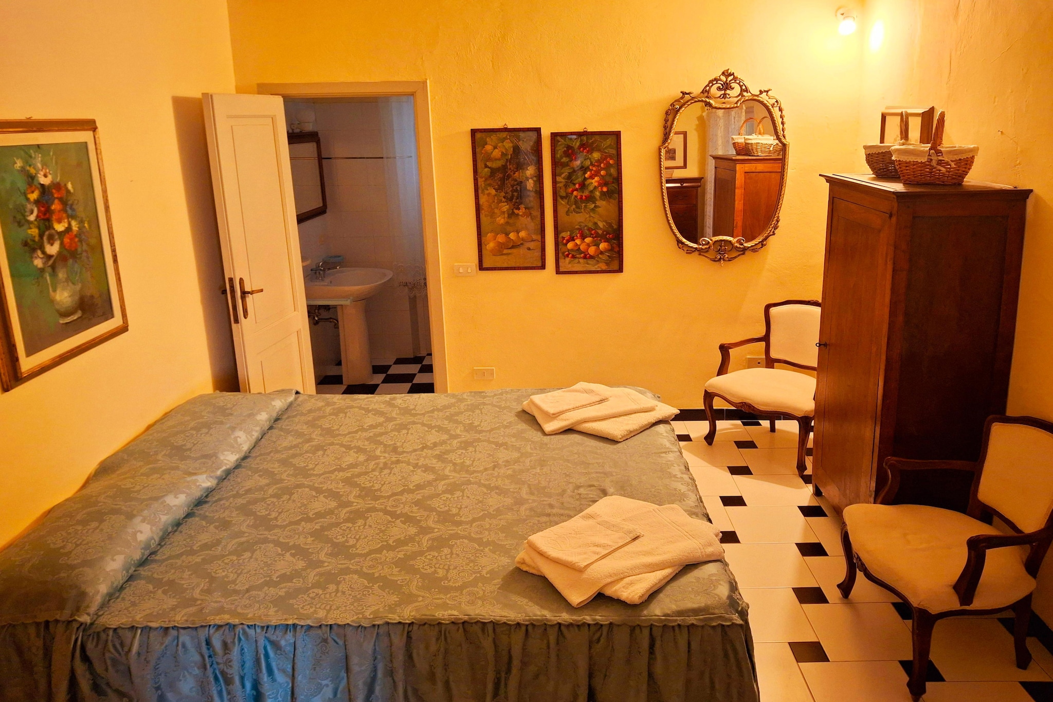La Palazzina-Bedroom