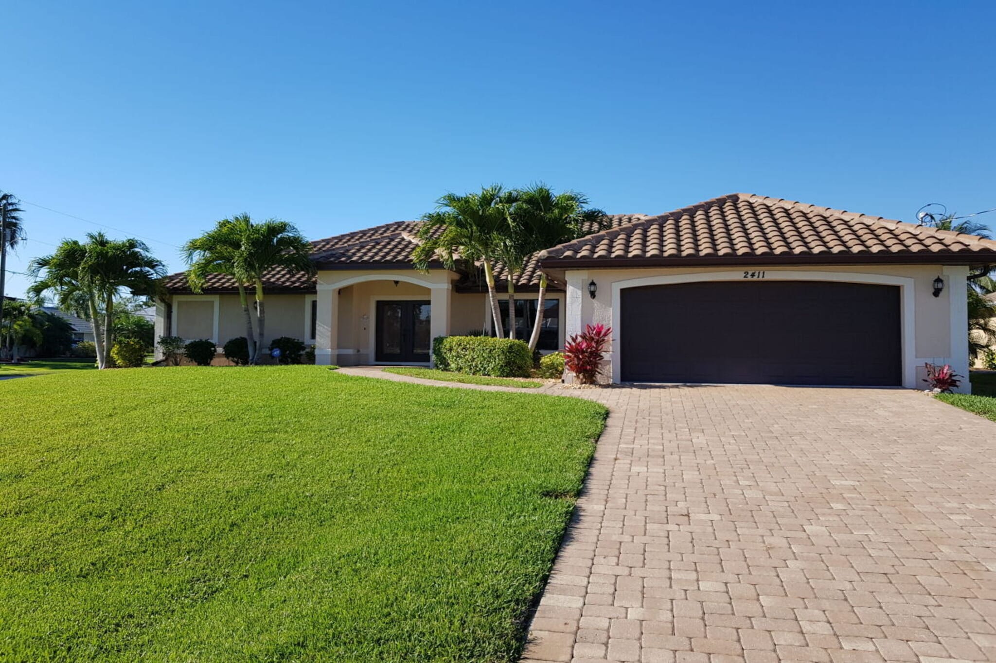 Villa in Cape Coral with swimming pool
