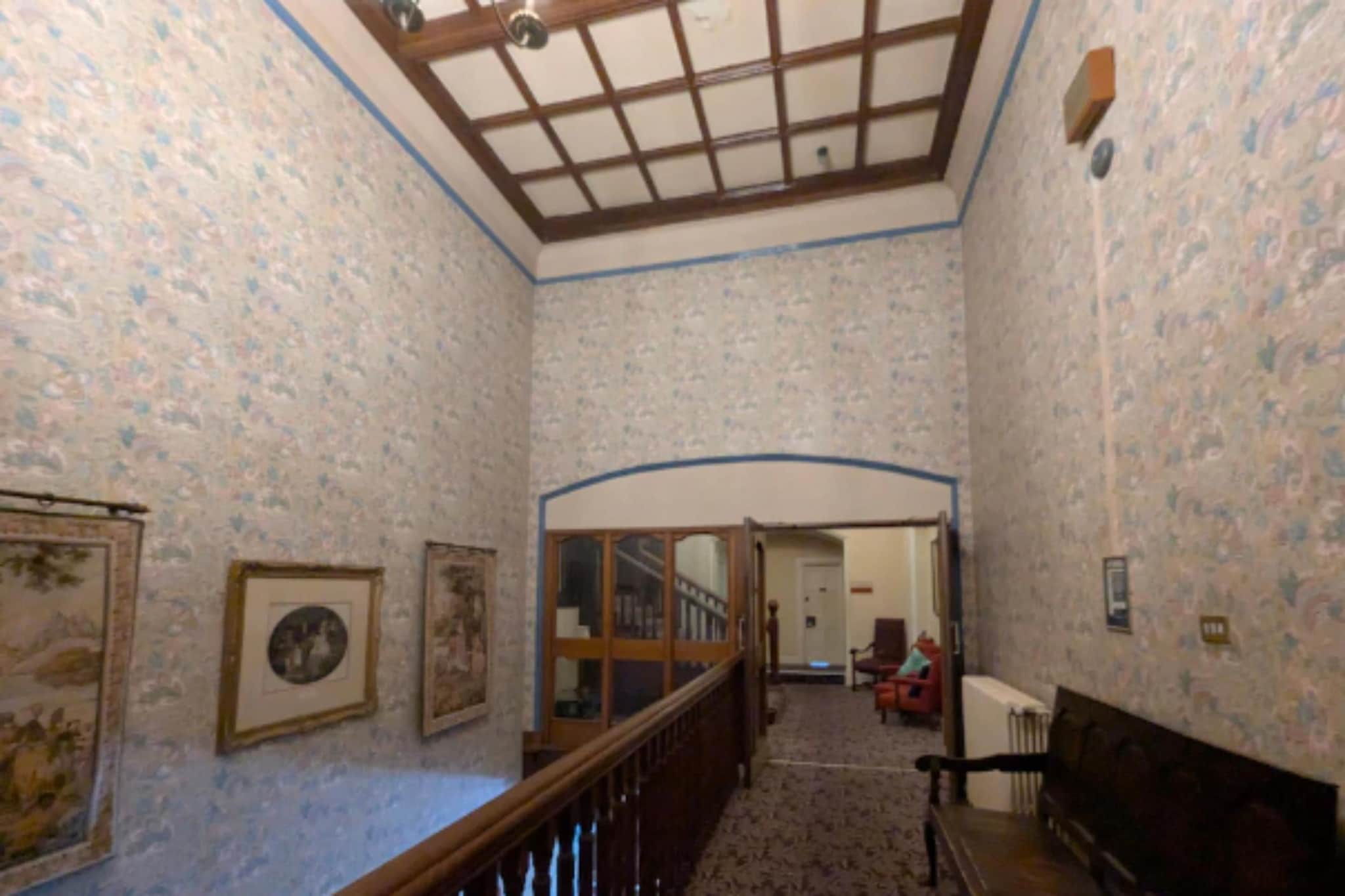 Superior family room for 42A2C