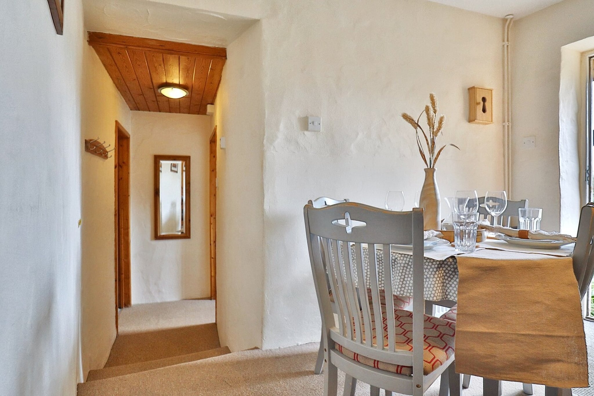 Mill Wheel Cottages-Schlafzimmer