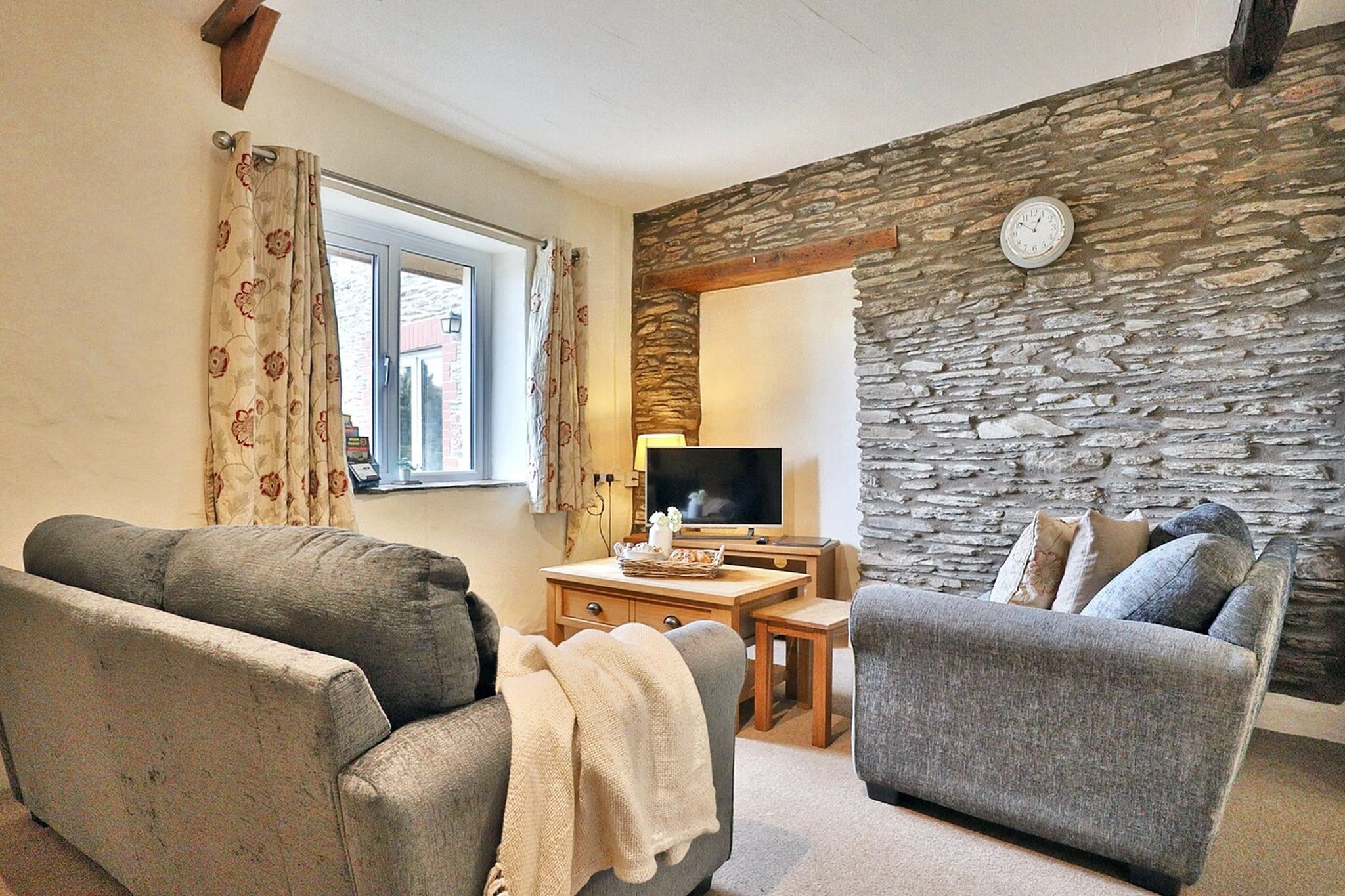 Mill Wheel Cottages-Schlafzimmer