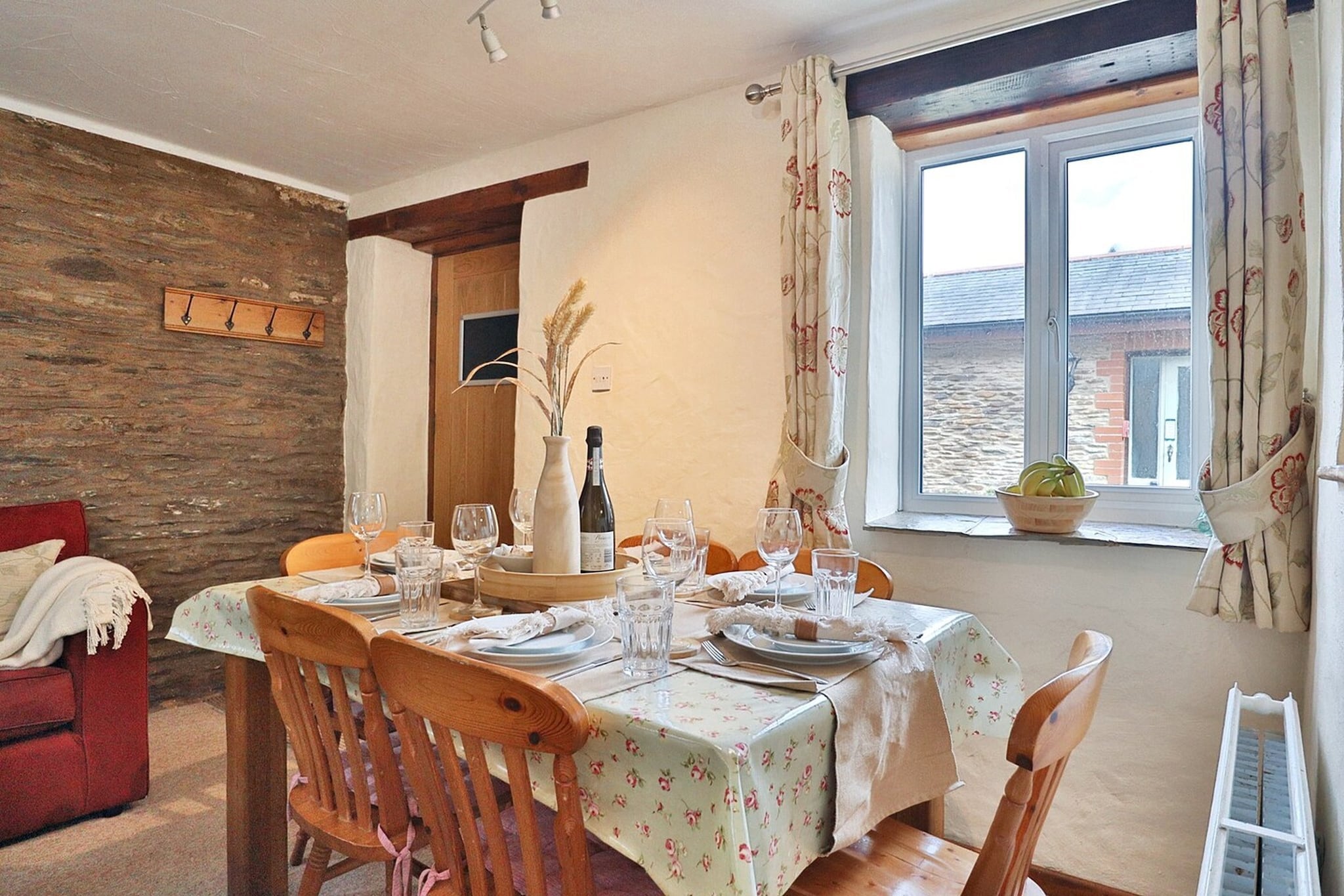 Mill Wheel Cottages-Schlafzimmer