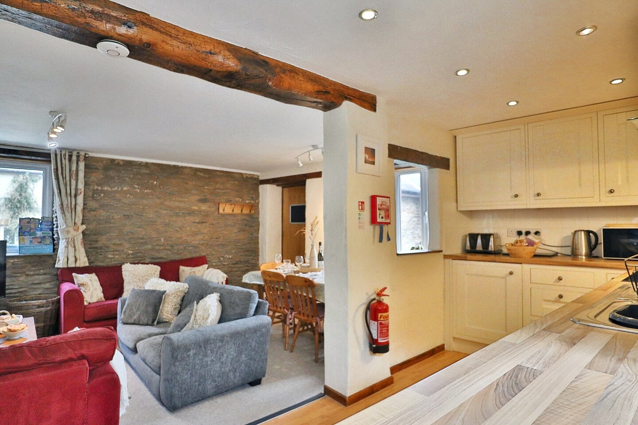 Mill Wheel Cottages-Schlafzimmer