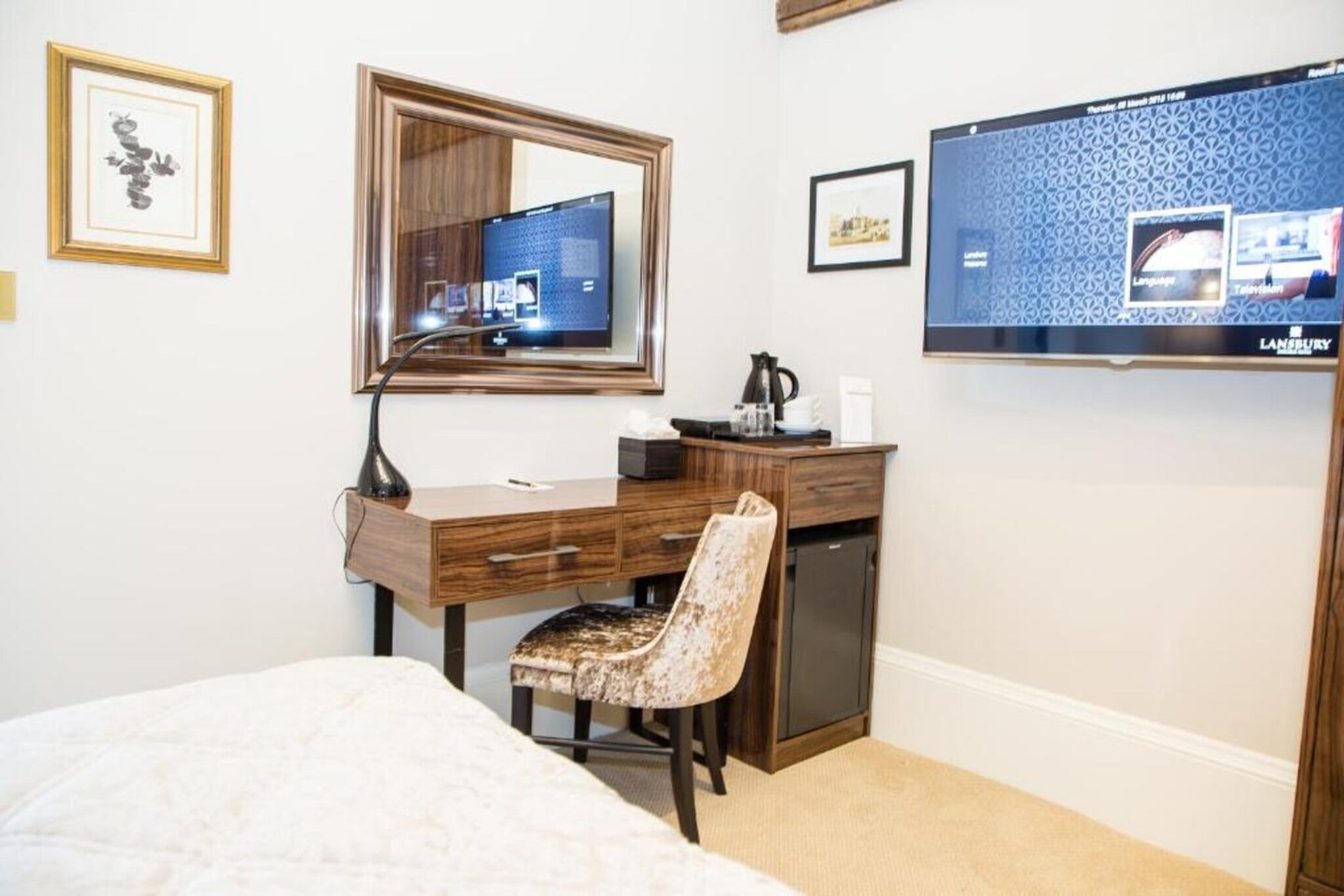 Lansbury Club Room - Schlafzimmer