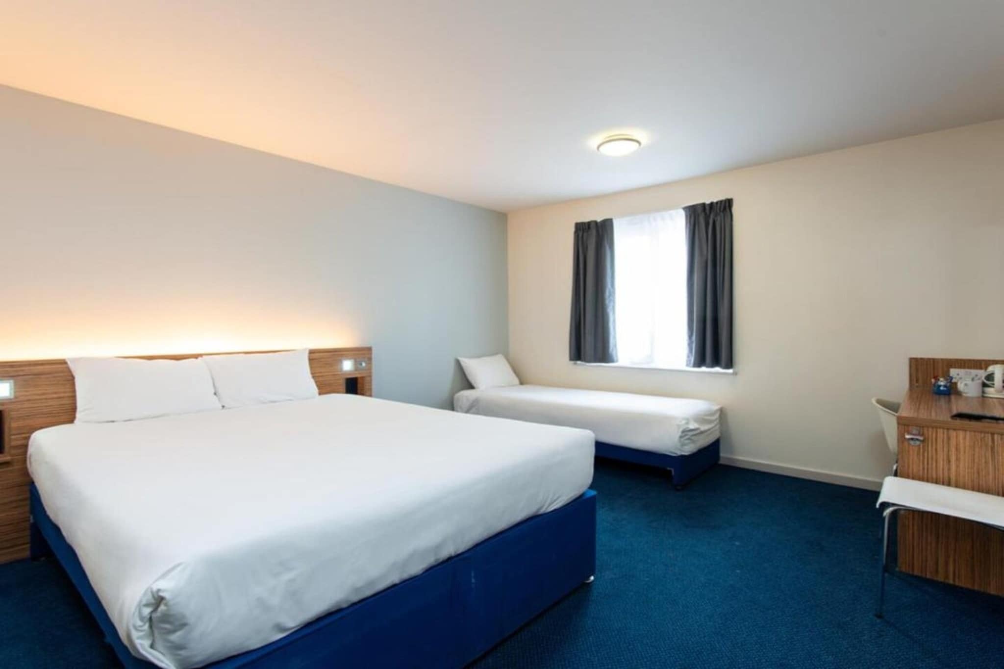 Standard Twin Room-Slaapkamer