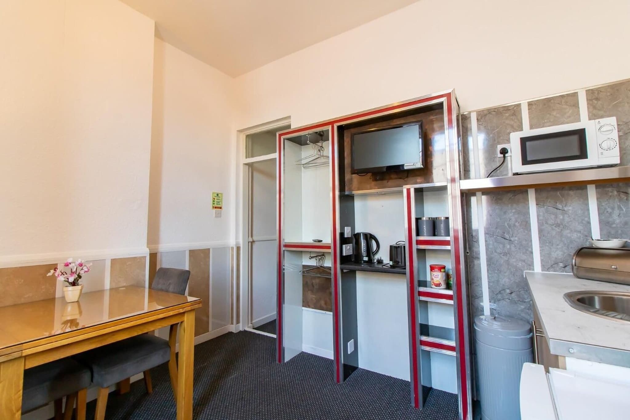 Standard Single Room - Shared-Schlafzimmer