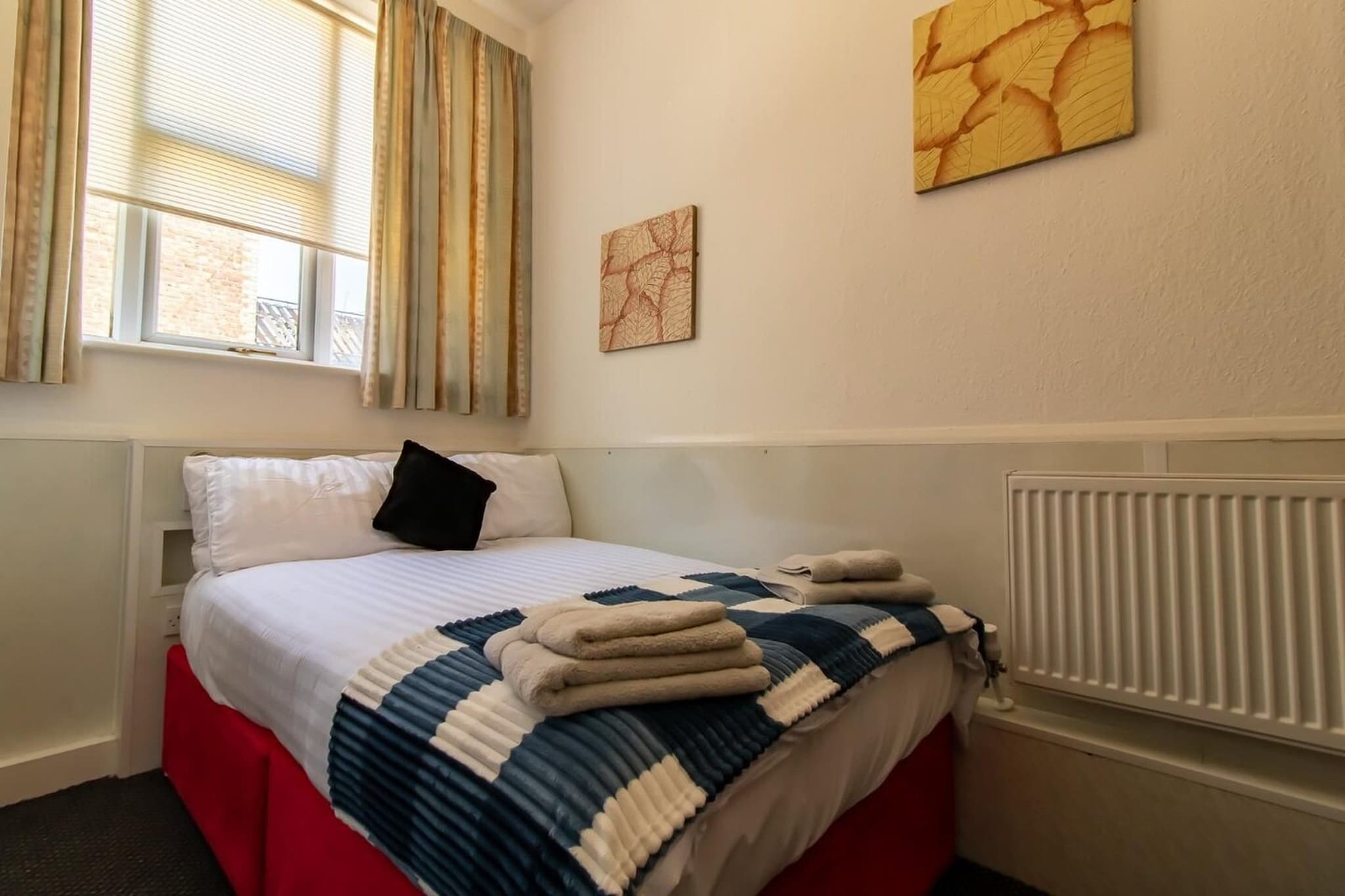 Standard Twin Room-Schlafzimmer