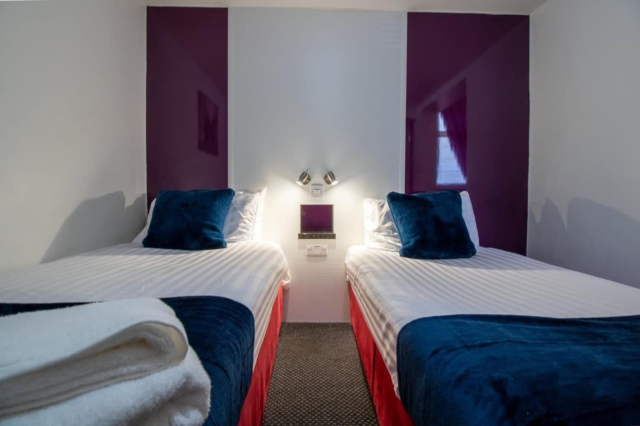 Standard Family of 3 Room-Schlafzimmer