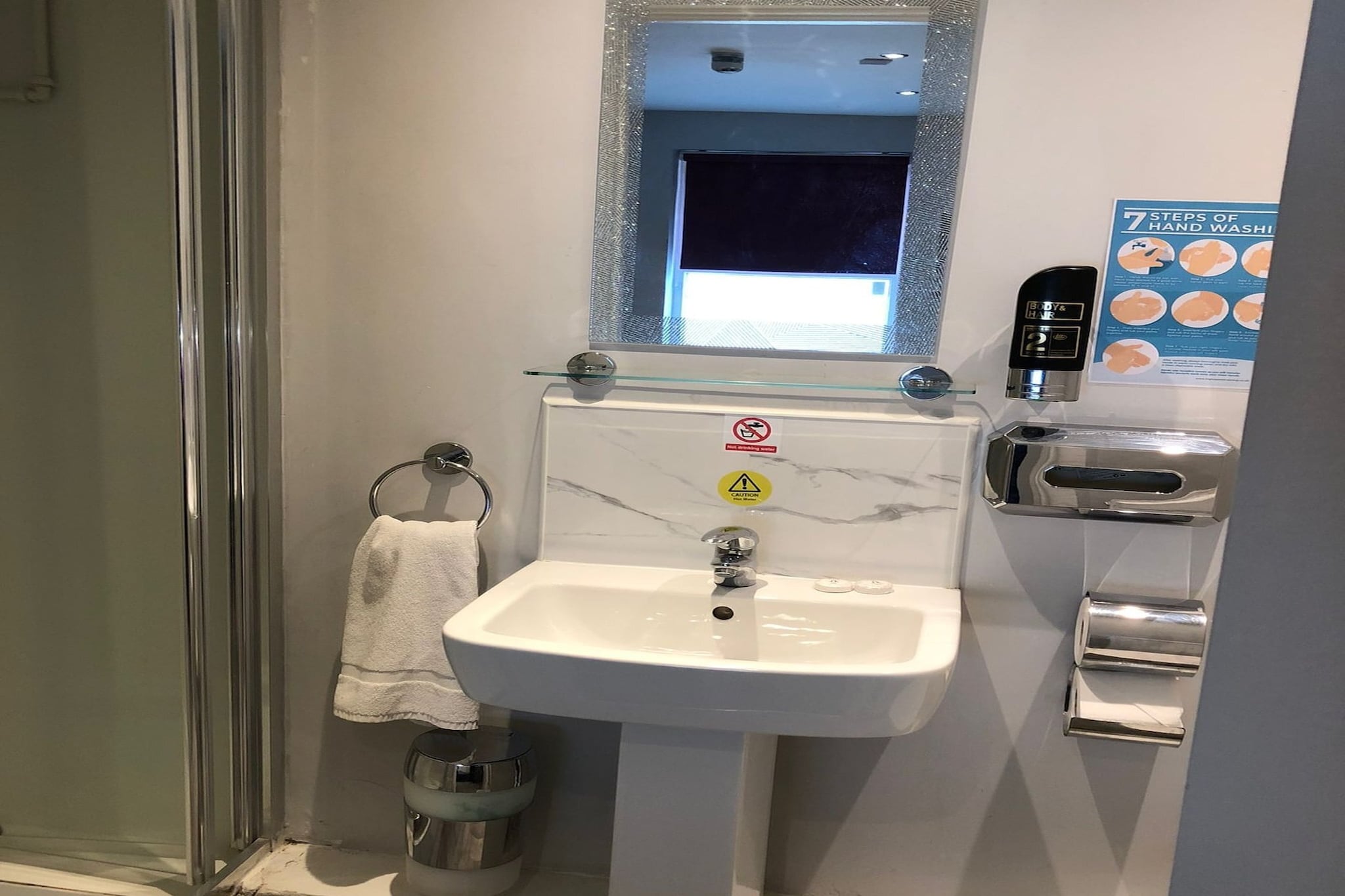 Deluxe Double Room-Badezimmer