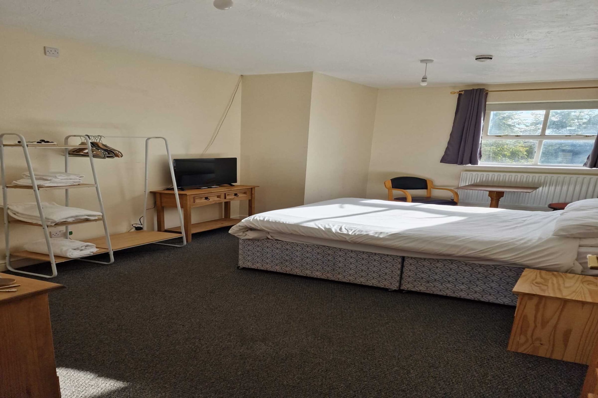 Standard Double Room - Schlafzimmer