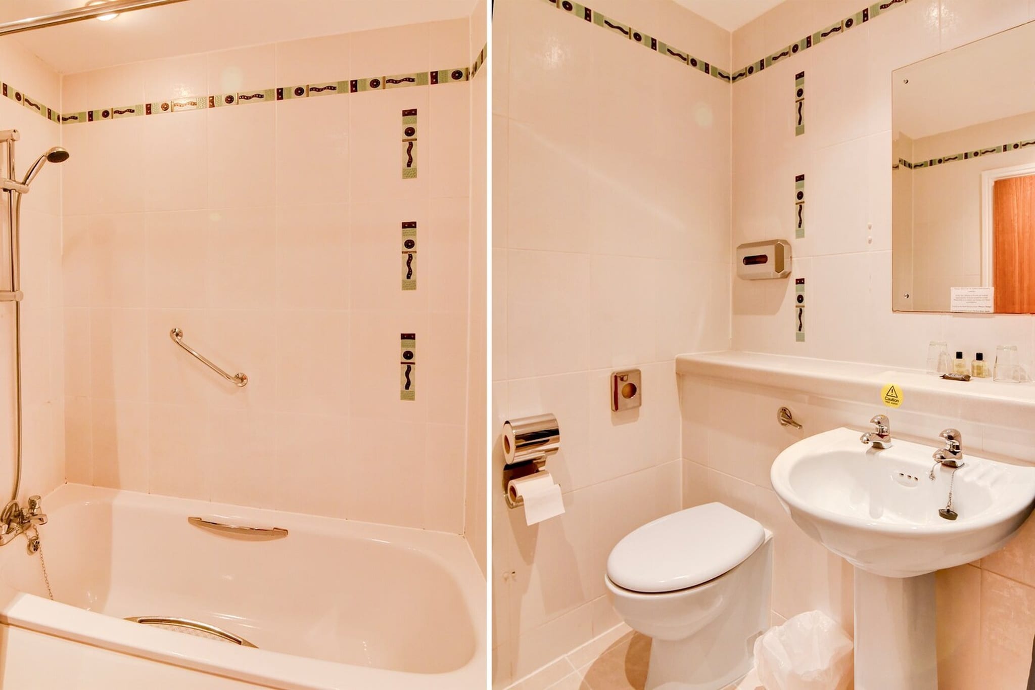 Standard Family of 3 Room-Badkamer