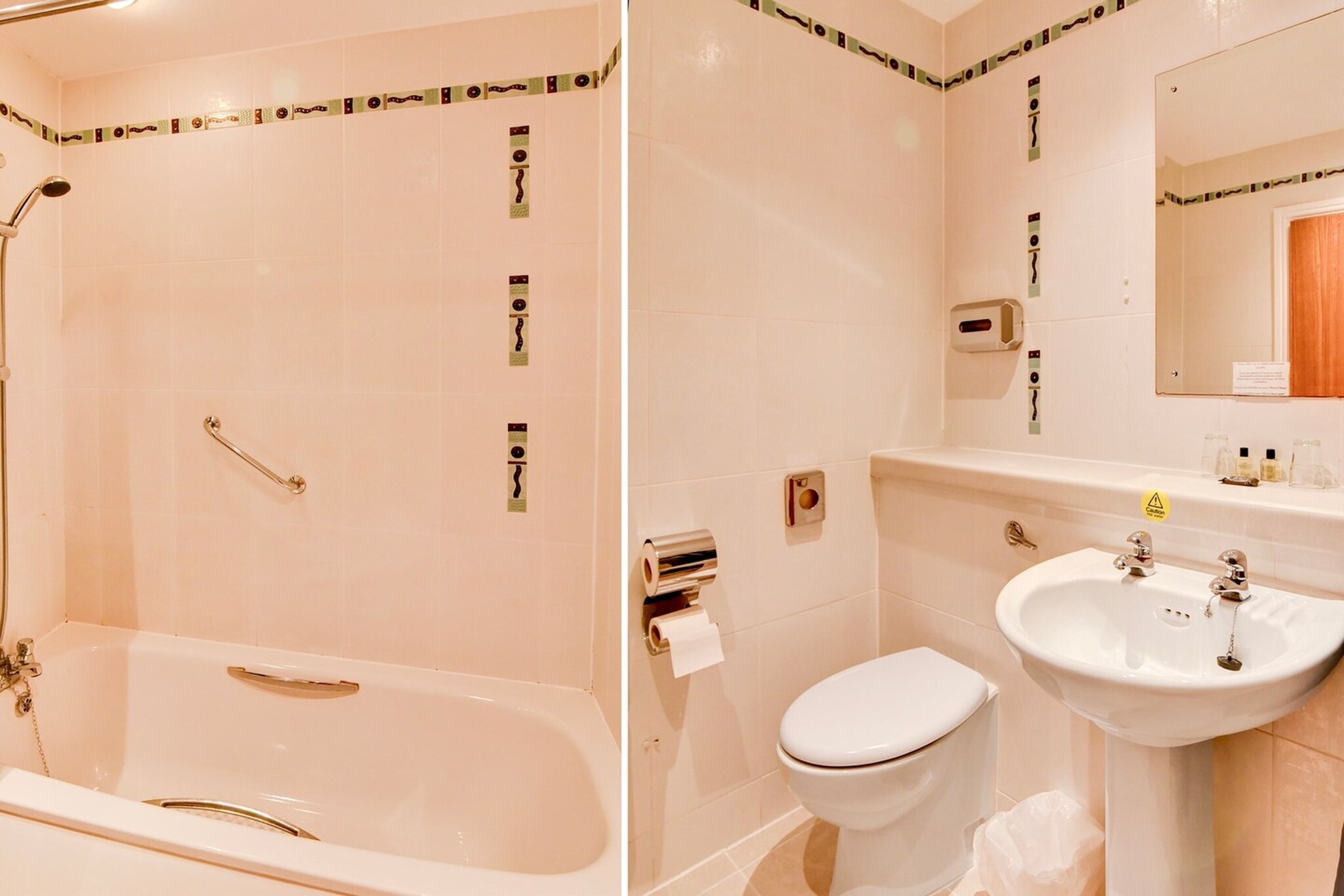 Standard Family of 3 Room-Badkamer
