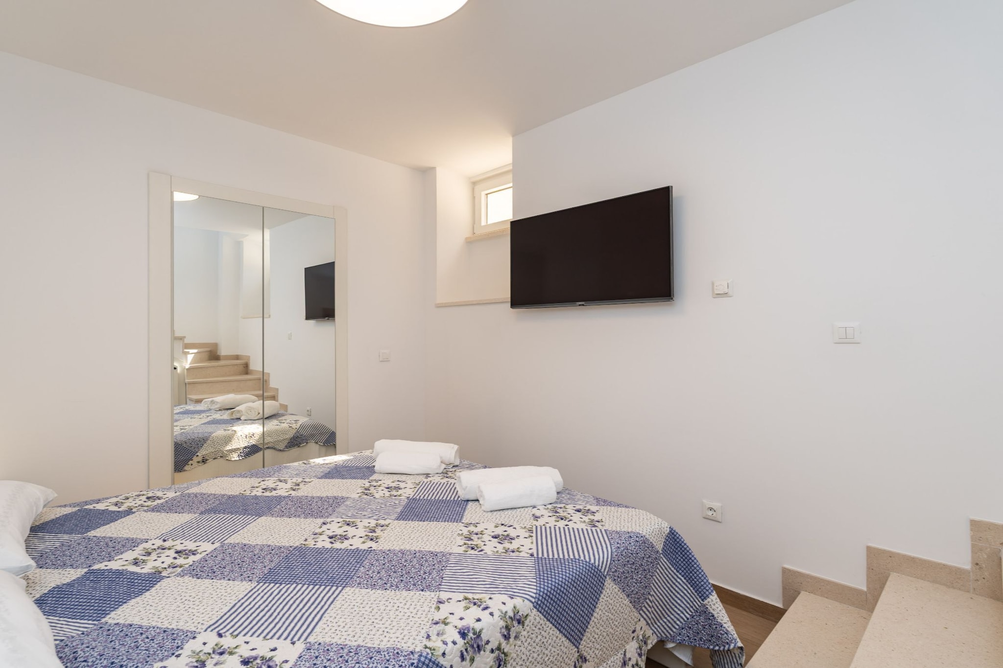 Apartment Nikolica - Two Bedroom Apartment with Terrace-Slaapkamer