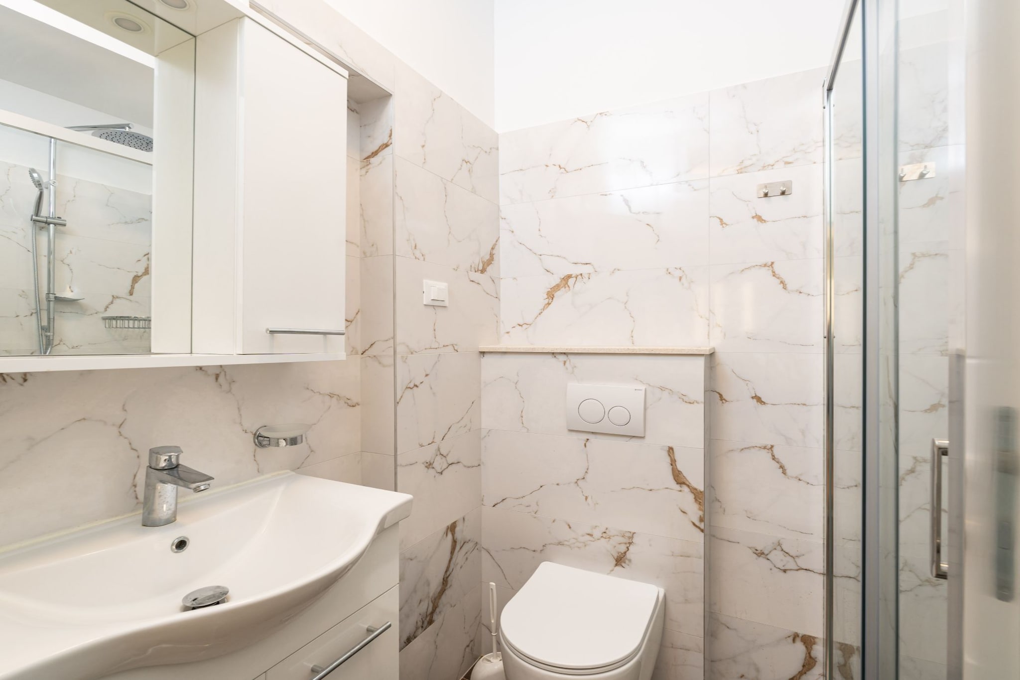 Apartment Nikolica - Two Bedroom Apartment with Terrace-Badkamer