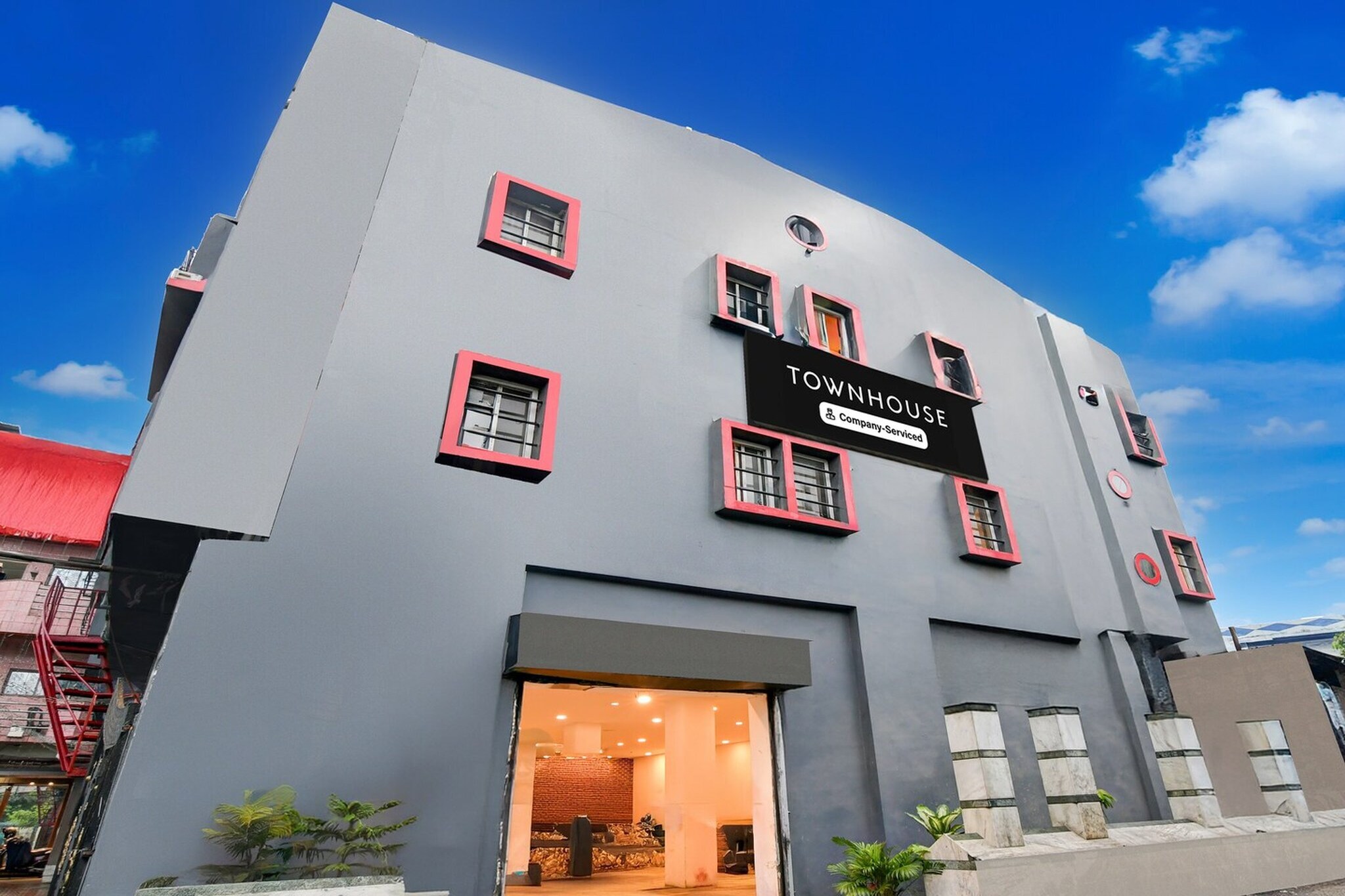 Townhouse Science City Mannat International