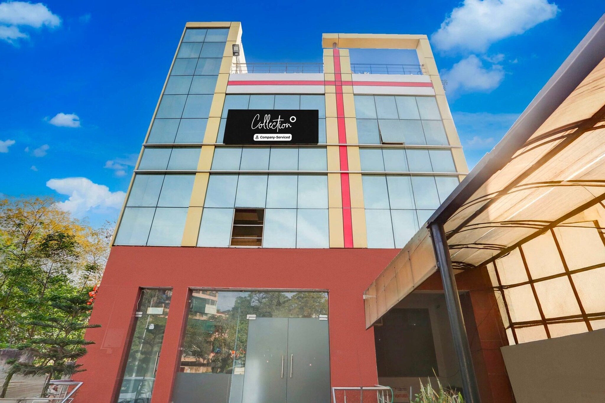 Collection O Sector 4 Gurgaon