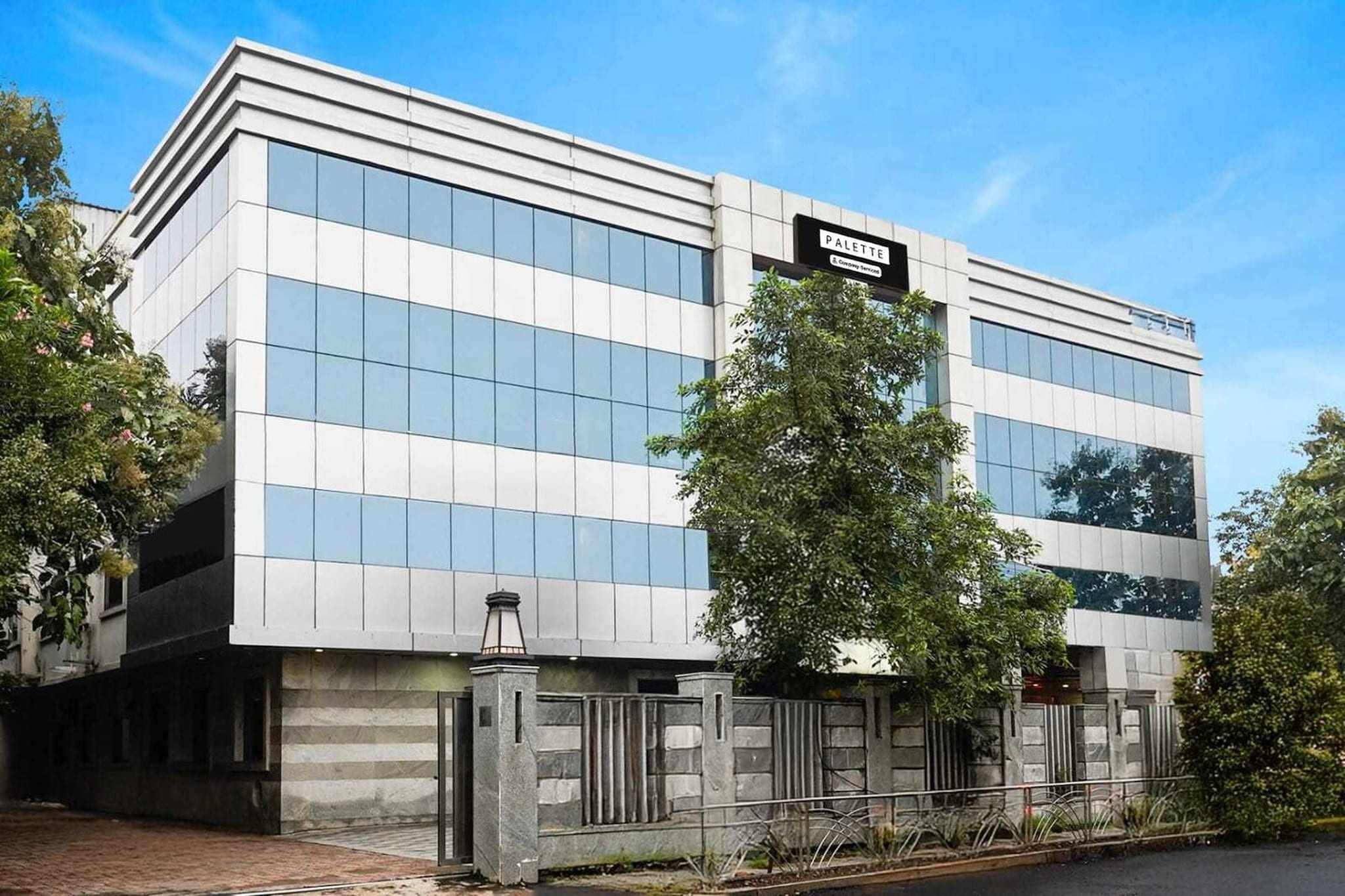 Situated within 1.4 km of St. Thomas Mount and 3.3 km of Chennai Trade Centre, Palette Alandur Near Chennai Airport features rooms with air conditioning and a private bathroom in Chennai. This 3-star hotel offers room service, a 24-hour front desk and free WiFi. The hotel has family rooms.
All rooms at the hotel are fitted with a seating area, a flat-screen TV with satellite channels and a private bathroom with free toiletries and a bath or shower. Guest rooms have a desk.
Anna University is 6.1 km from Palette Alandur Near Chennai Airport, while Pondy Bazaar is 8.6 km from the property. Chennai International Airport is a few steps away.
Unmarried couples are warmly welcome at this property.
Guests with local ID proof are warmly welcome.
Early Check-In Policy: A full day’s room rate will be charged for check-ins before 6:00 AM. Complimentary early check-in is available between 6:00 AM and 10:00 AM, subject to room availability.
Check-in is only available to guests aged 18 and above. Please provide a government-issued ID to confirm your age.