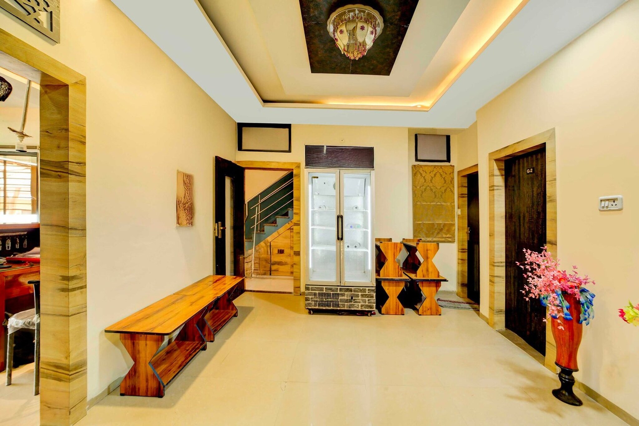 Hotel O Vrindavan Palace Colony