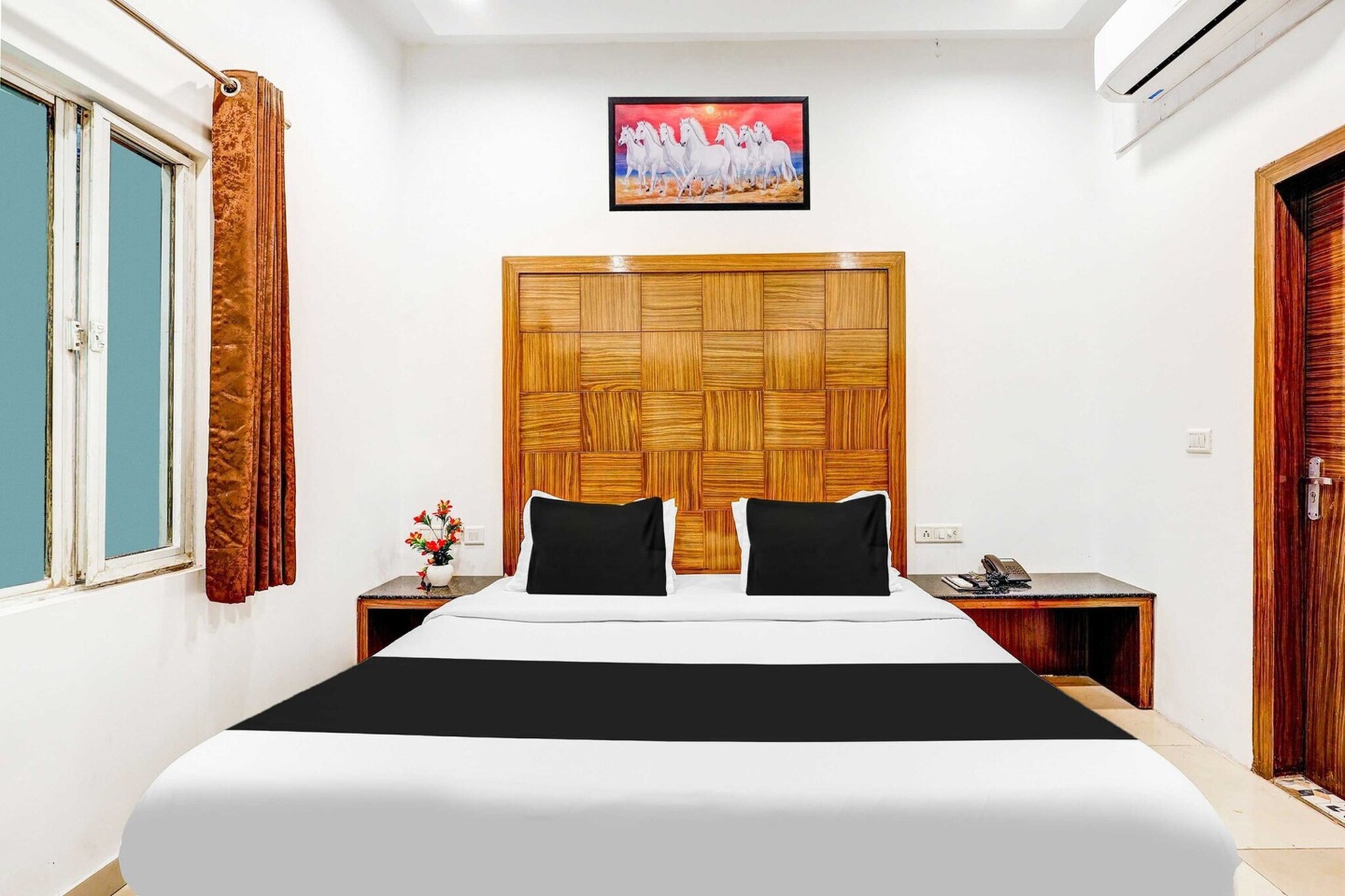 Townhouse Oak Paharganj Delhi Station