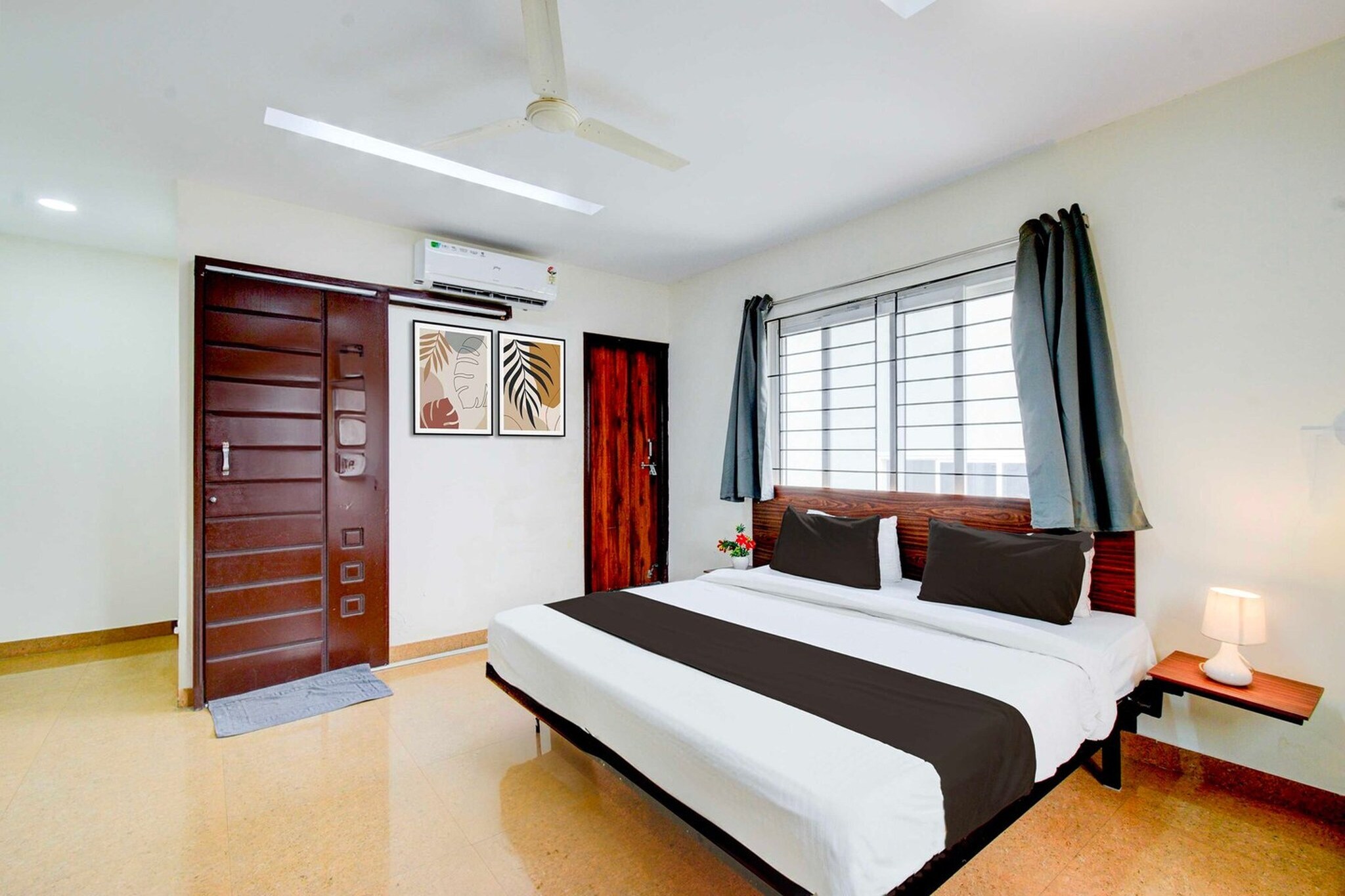 Townhouse Madinaguda offers accommodation in Hyderabad. With a restaurant, the 2-star hotel has air-conditioned rooms with free WiFi, each with a private bathroom. The accommodation features room service, a 24-hour front desk and luggage storage for guests.

At the hotel, rooms come with a desk. The rooms at Townhouse Madinaguda are fitted with a seating area and a flat-screen TV with satellite channels.

Rajiv Gandhi International Airport is 37 km from the property.

Unmarried couples are warmly welcome at this property.

Guests with local ID proof are warmly welcome.

Early Check-In Policy: A full dayâ€™s room rate will be charged for check-ins before 6:00 AM. Complimentary early check-in is available between 6:00 AM and 10:00 AM, subject to room availability.
Check-in is only available to guests aged 18 and above. Please provide a government-issued ID to confirmÂ yourÂ age.
