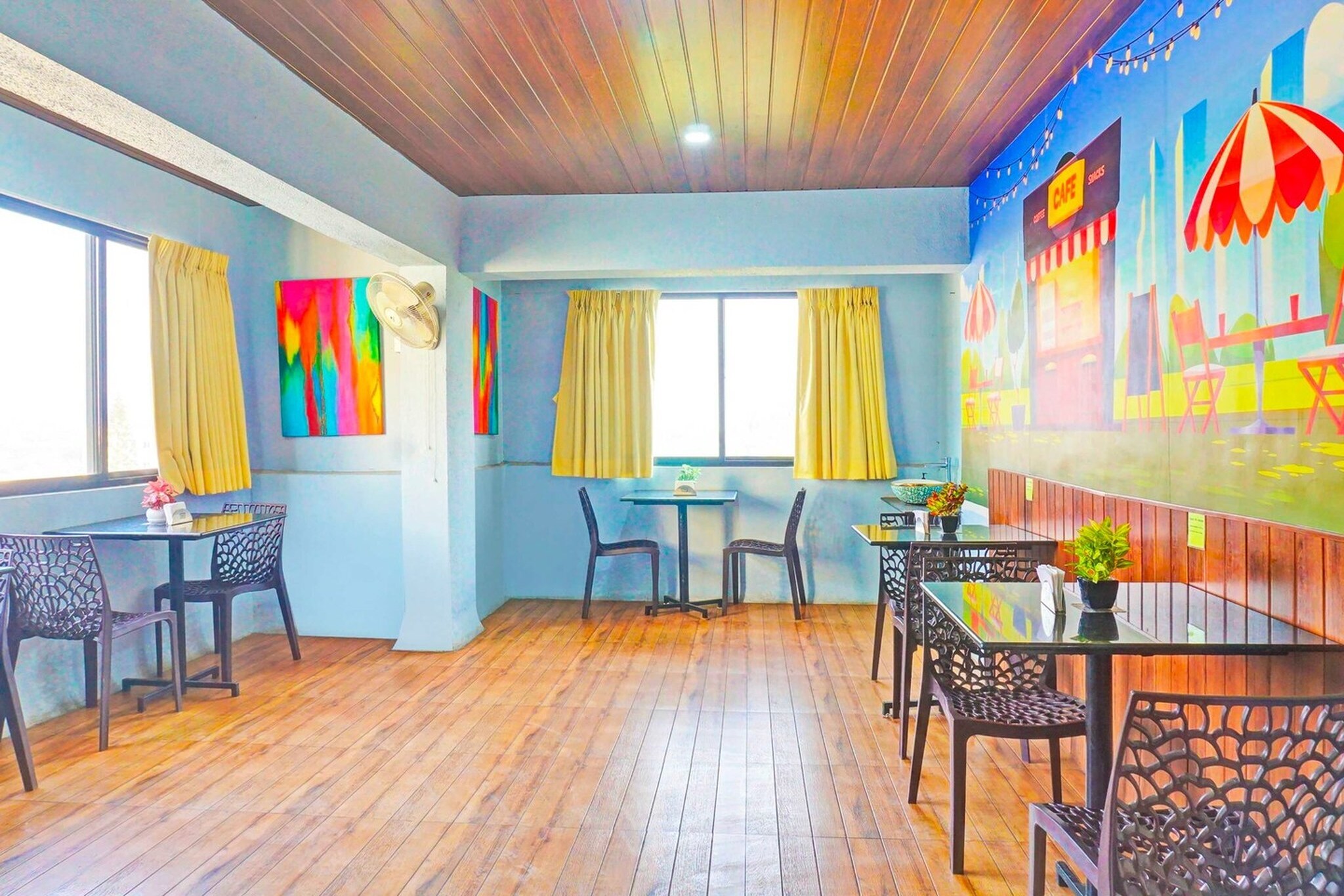 Townhouse Oak Amanora Mall