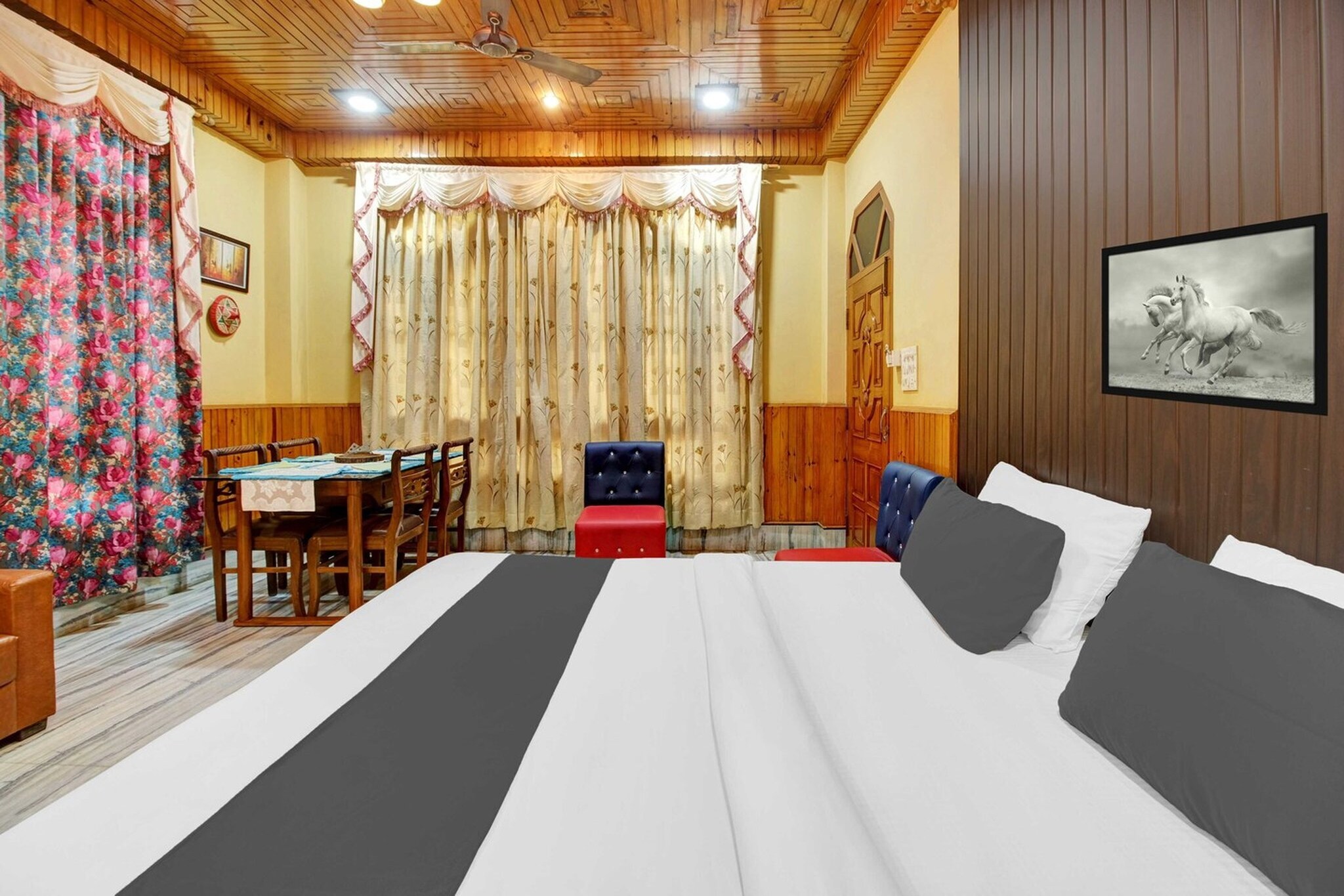 Set within 12 km of Kamakhya Temple and 3.4 km of Purva Tirupati Sri Balaji Mandir, Collection O Gorchuk Guwahati offers rooms with air conditioning and a private bathroom in Guwahati. With free WiFi, this 3-star hotel offers room service and a 24-hour front desk. The hotel features family rooms.
The units at the hotel come with a seating area, a flat-screen TV with satellite channels and a private bathroom with free toiletries and a bath or shower. The rooms feature a desk.
Indira Gandhi Athletic Stadium is 6.9 km from Collection O Gorchuk Guwahati, while Guwahati Station is 11 km away. Lokpriya Gopinath Bordoloi International Airport is 18 km from the property.
Unmarried couples are warmly welcome at this property.
Guests with local ID proof are warmly welcome.
Apologies, but we are currently unable to host foreign nationals at this property.
Early Check-In Policy: A full day’s room rate will be charged for check-ins before 6:00 AM. Complimentary early check-in is available between 6:00 AM and 10:00 AM, subject to room availability.
Check-in is only available to guests aged 18 and above. Please provide a government-issued ID to confirm your age.