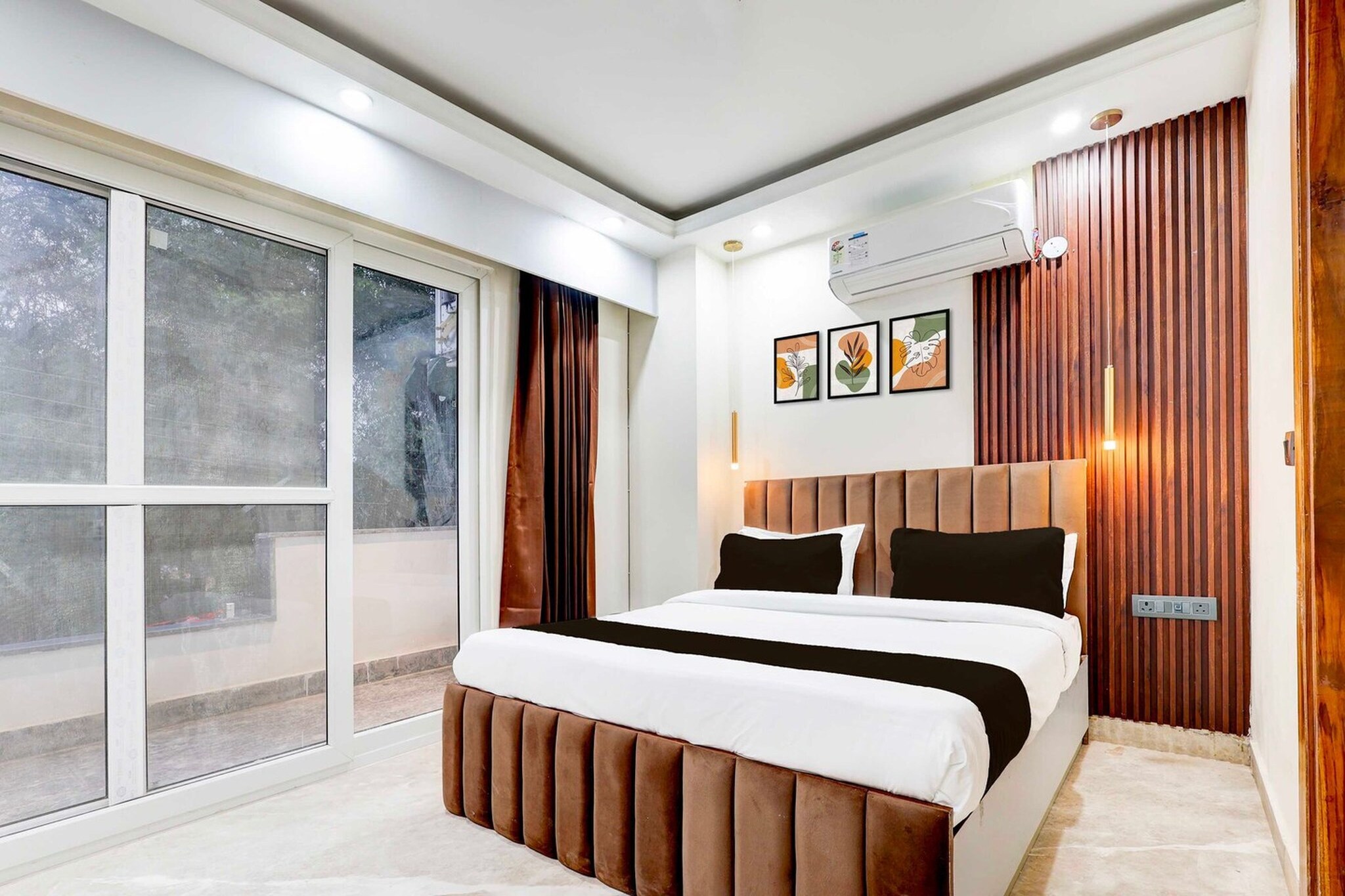 Collection O Sector 43 Gurgaon