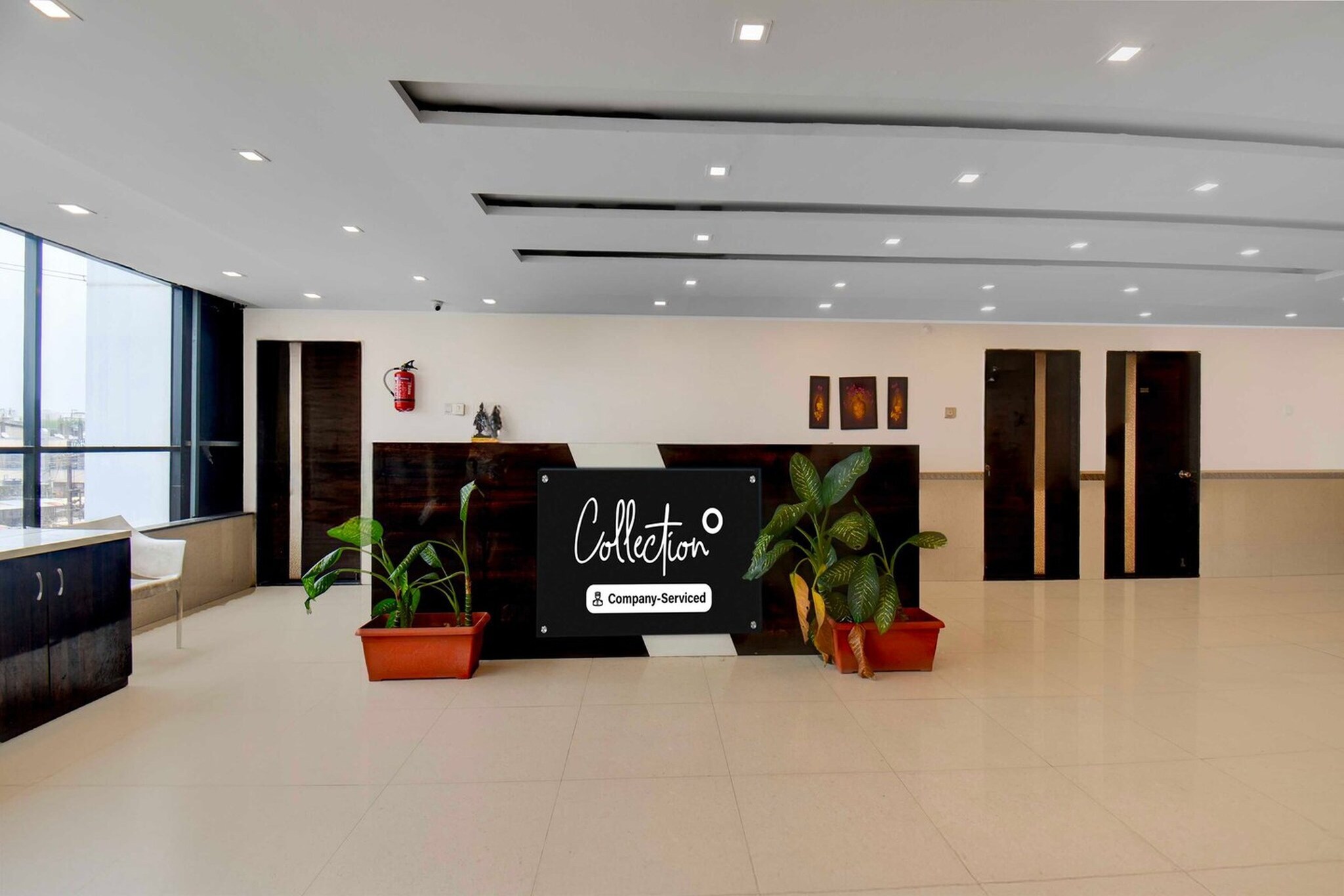 Located within 28 km of University of Pune and 29 km of Bund Garden, Collection O Chakan MIDC Pune provides rooms with air conditioning and a private bathroom in Pune. This 3-star hotel offers room service, a 24-hour front desk and free WiFi. The hotel features family rooms.
All units at the hotel are equipped with a seating area, a flat-screen TV with satellite channels and a private bathroom with free toiletries and a bath or shower. Guest rooms include a desk.
Aga Khan Palace is 30 km from Collection O Chakan MIDC Pune, while Pataleshwar Cave Temple is 31 km away. Pune International Airport is 29 km from the property.
Unmarried couples are warmly welcome at this property.
Guests with local ID proof are warmly welcome.
Apologies, but we are currently unable to host foreign nationals at this property.
Early Check-In Policy: A full day’s room rate will be charged for check-ins before 6:00 AM. Complimentary early check-in is available between 6:00 AM and 10:00 AM, subject to room availability.
Check-in is only available to guests aged 18 and above. Please provide a government-issued ID to confirm your age.