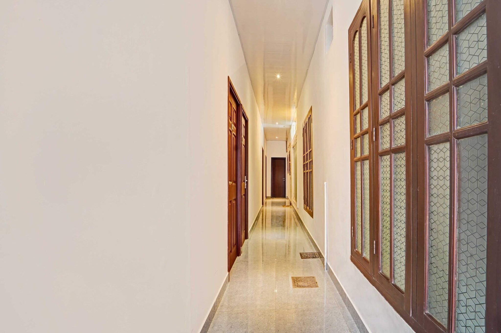 Hotel O Vazhakkala Kakkanad