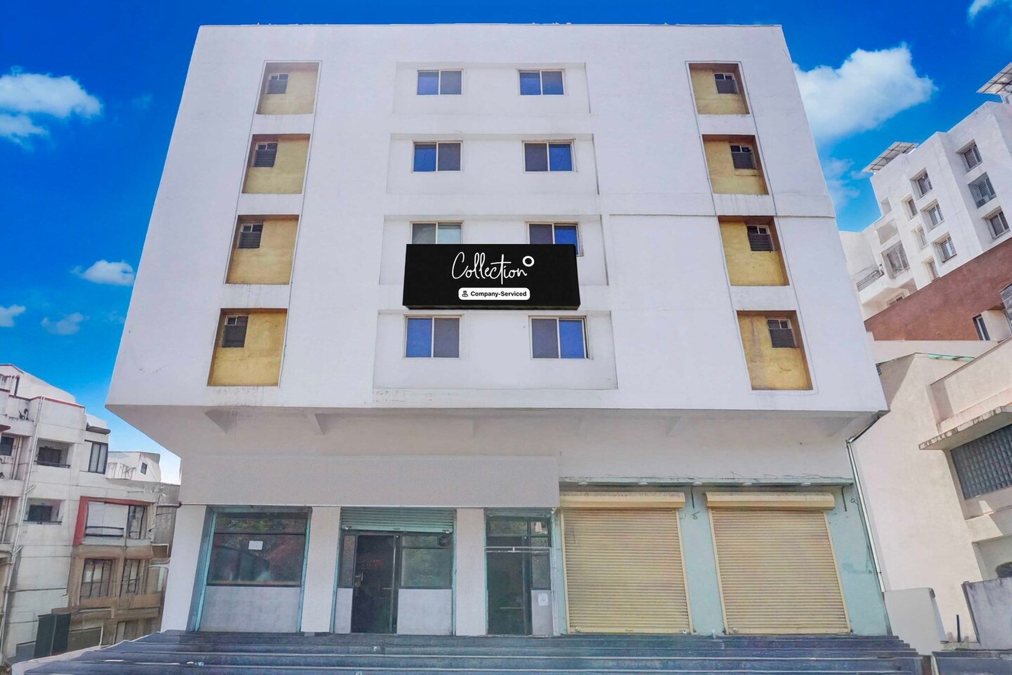 Collection O Ambegaon Road Katraj White Castle