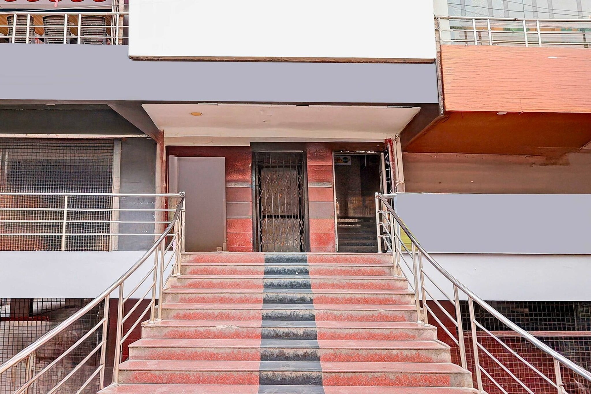 Hotel O NAD Near Airport