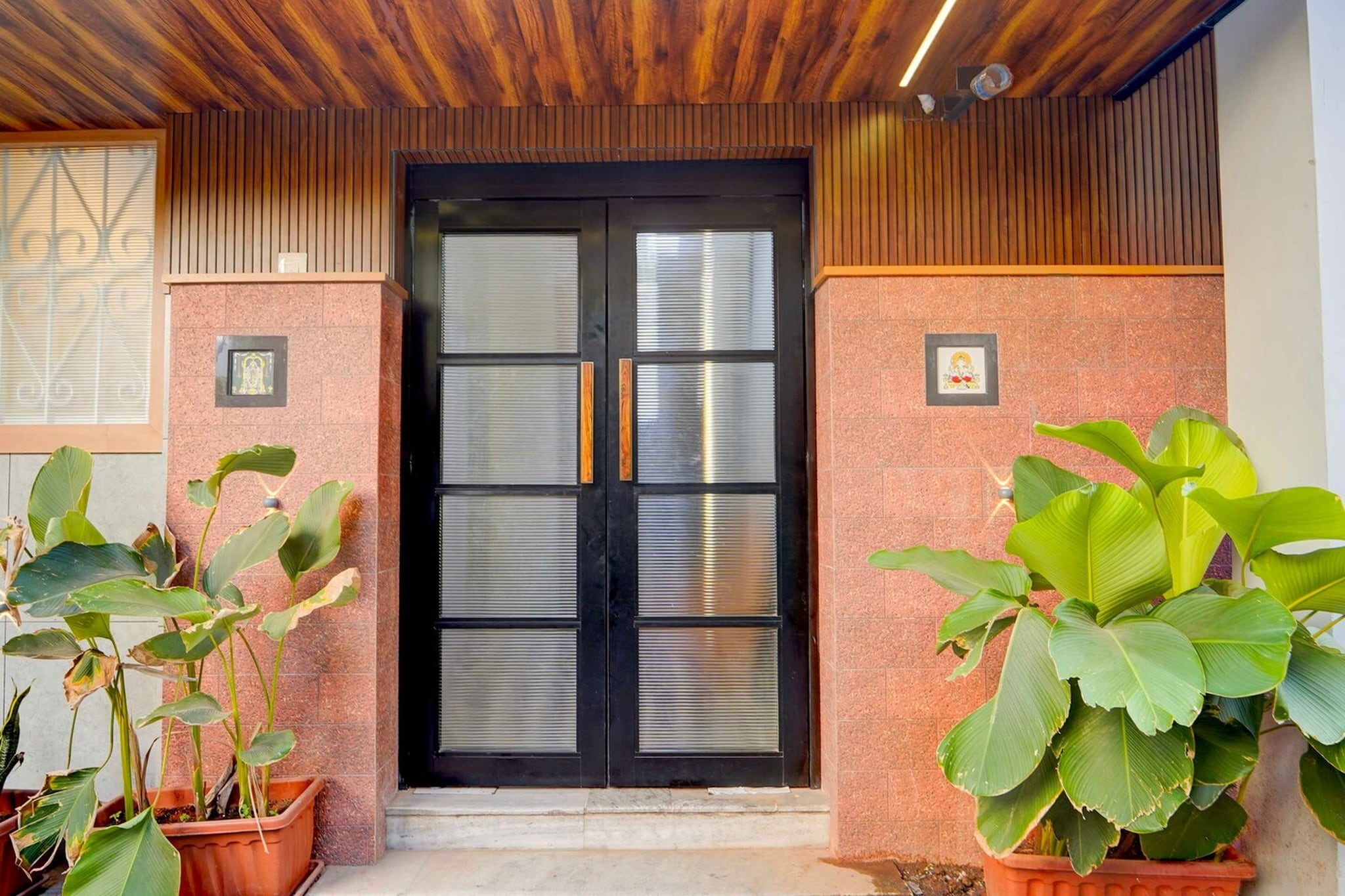 Hotel O Market Road Ernakulam