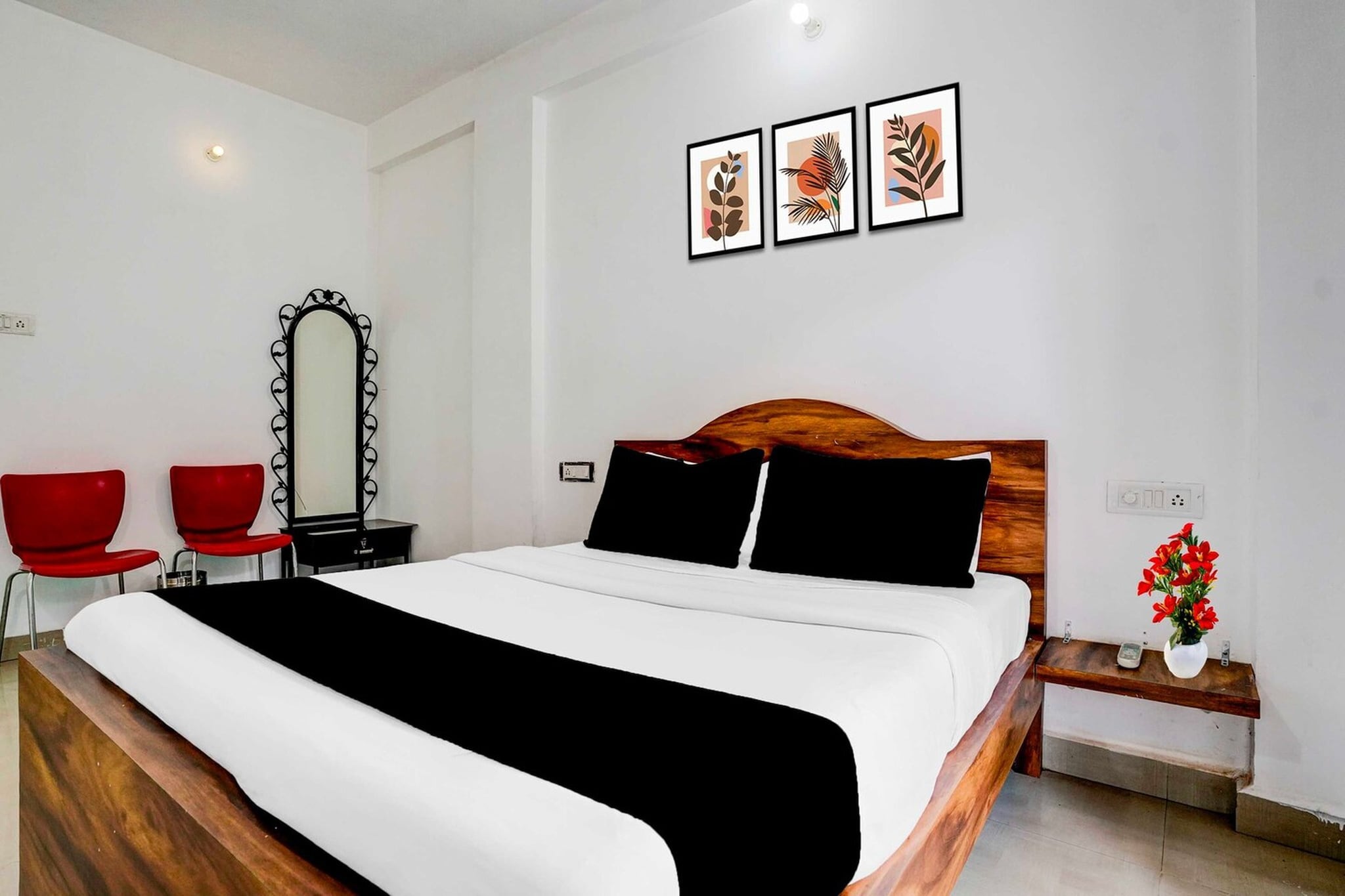 Collection O Calangute Beach St. Anthony's Chapel