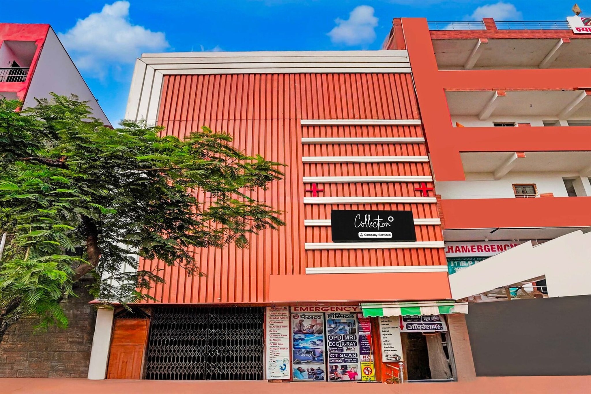 Collection O Sector 121 Gaur City Mall Noida