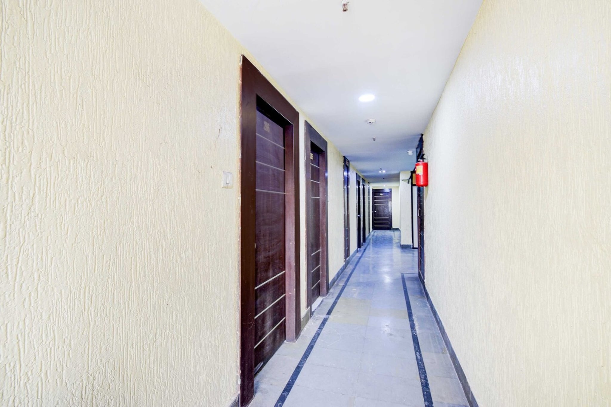 Collection O Hotel Anshu Grand