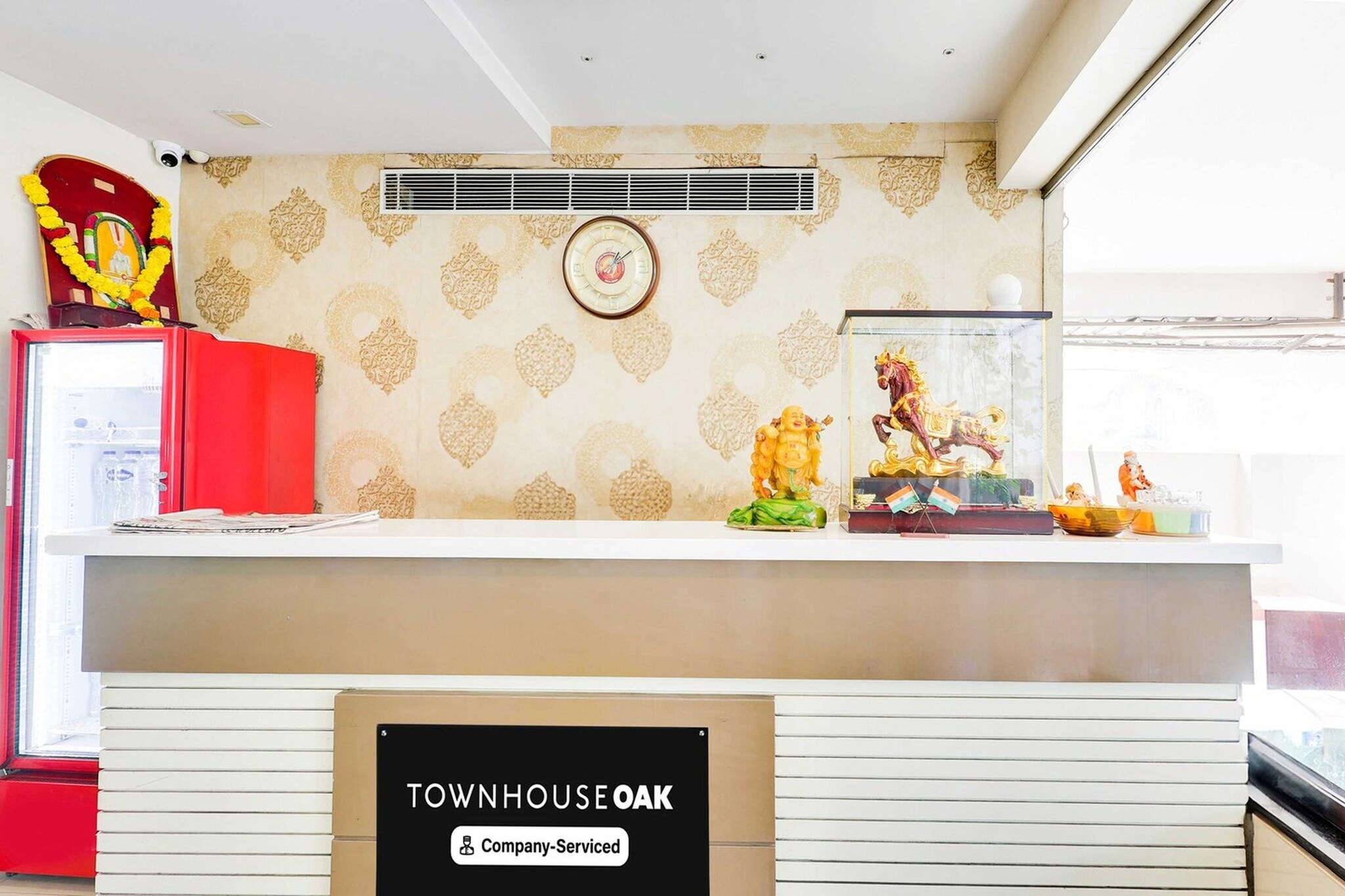 Situated within 3 km of Ramakrishna Beach and 8.9 km of Indira Gandhi Zoological Park, Collection O Dwarka Nagar Ramatalkies offers rooms in Visakhapatnam. With a restaurant, the 3-star hotel has air-conditioned rooms with free WiFi, each with a private bathroom. The accommodation features room service, a 24-hour front desk and luggage storage for guests.

At the hotel, rooms include a desk. The rooms at Collection O Dwarka Nagar Ramatalkies are fitted with a seating area and a flat-screen TV with satellite channels.

Diamond Park is 700 metres from the accommodation, while Dondaparithy is 800 metres from the property. Visakhapatnam Airport is 7 km away.

Unmarried couples are warmly welcome at this property.
Guests with local ID proof are warmly welcome.
Early Check-In Policy: A full dayâ€™s room rate will be charged for check-ins before 6:00 AM. Complimentary early check-in is available between 6:00 AM and 10:00 AM, subject to room availability.

Check-in is only available to guests aged 18 and above. Please provide a government-issued ID to confirmÂ yourÂ age.