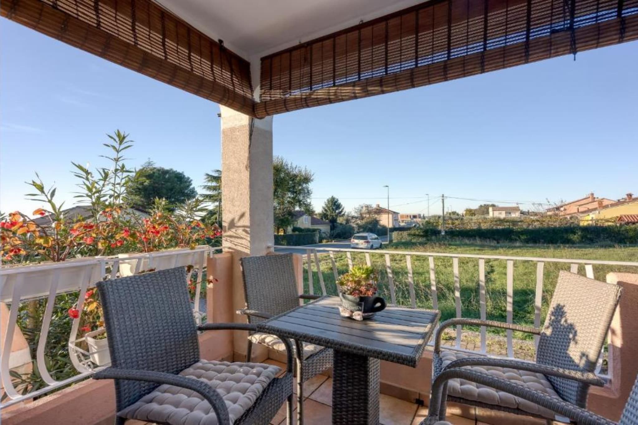 Apartment Matej Tar - One Bedroom Apartment with Balcony-Terrasbalkon