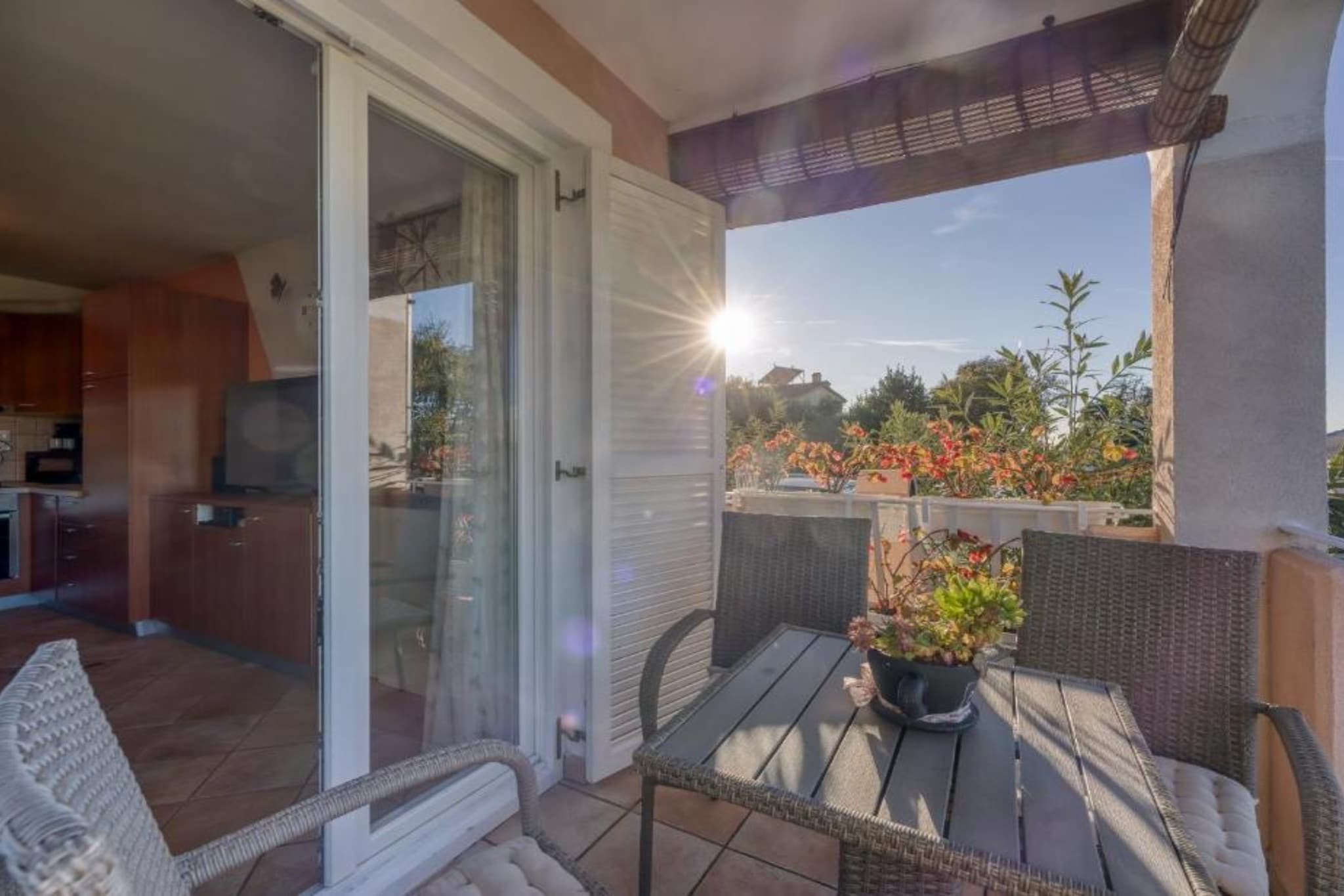Apartment Matej Tar - One Bedroom Apartment with Balcony-Terrasbalkon