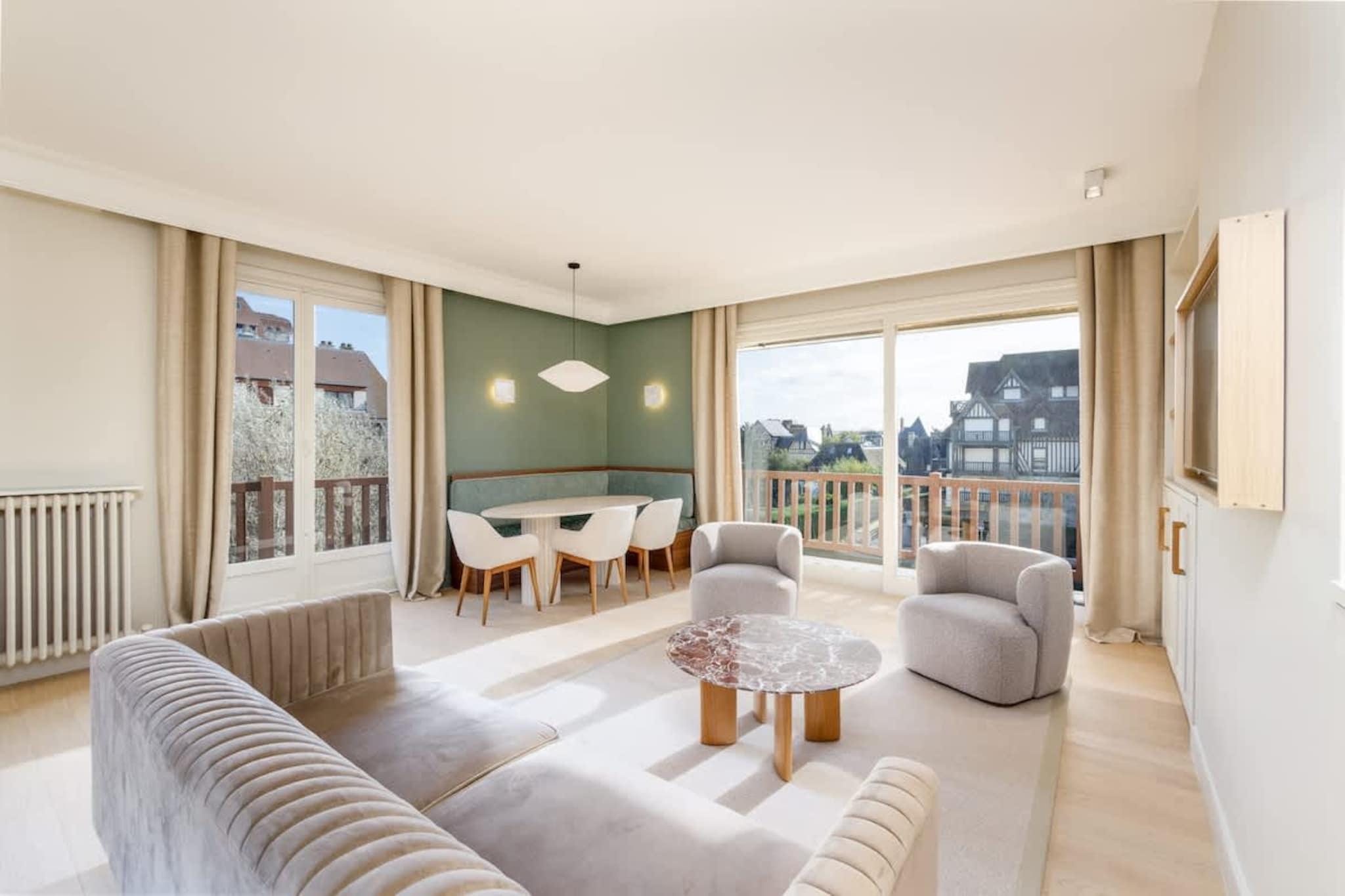 DEAUVILLE JOUFFA