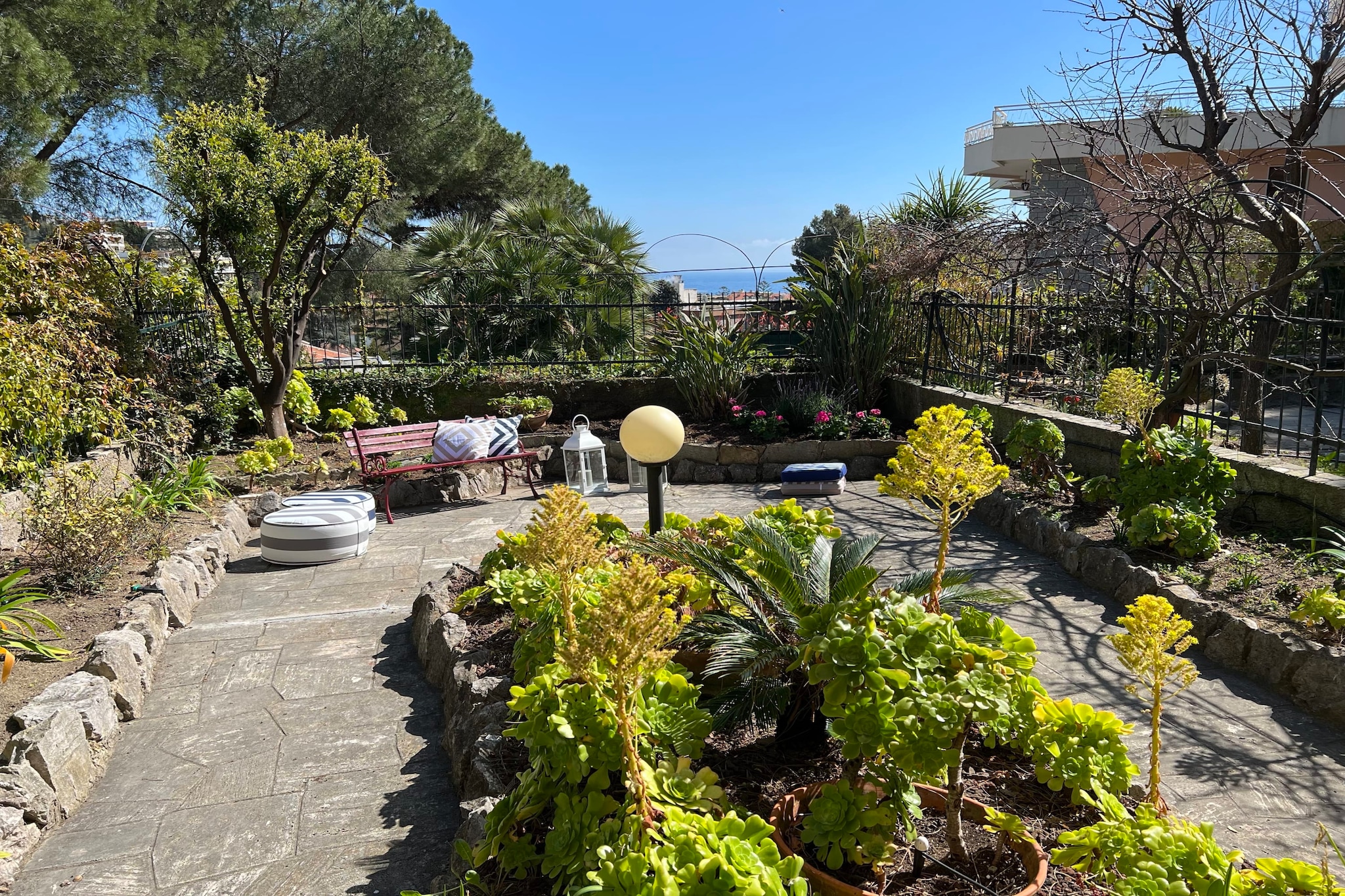 Sanremo Serenella-Jardin d'été