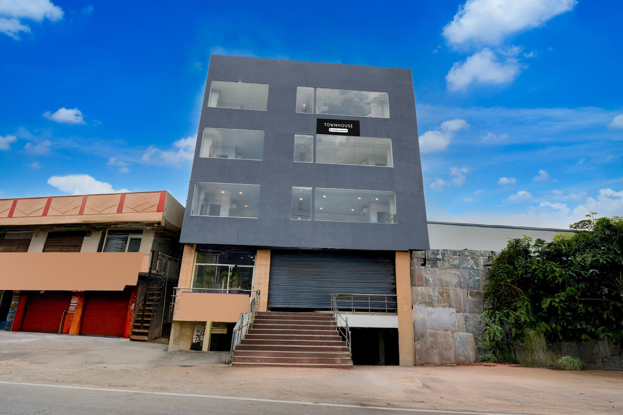 Super Townhouse Cherlapally Bus Terminal