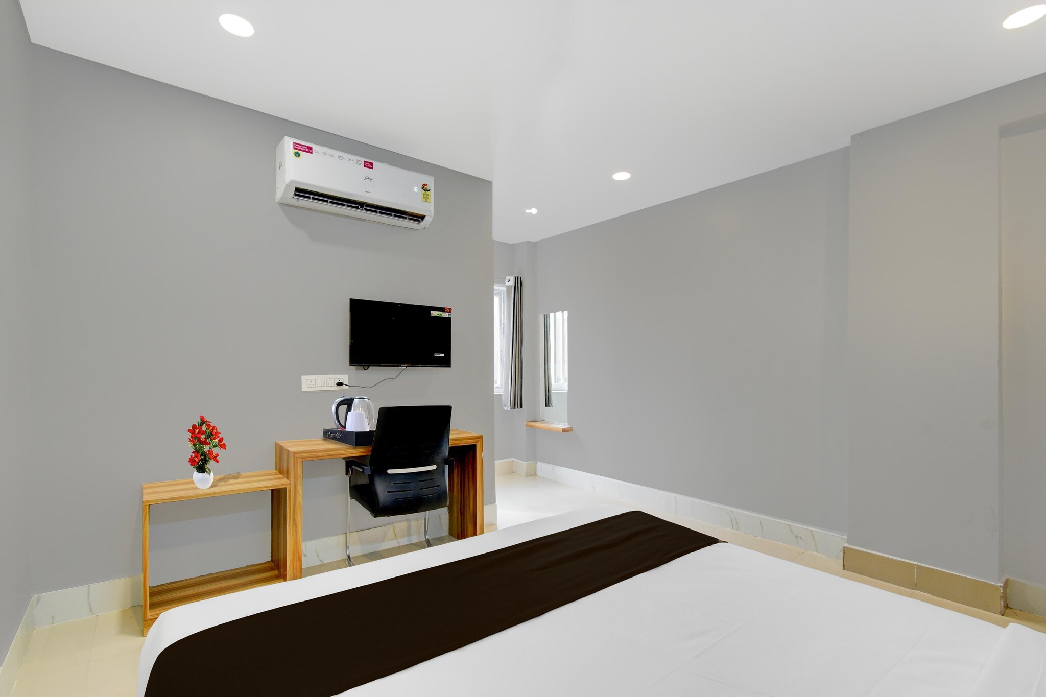 Super Townhouse Cherlapally Bus Terminal