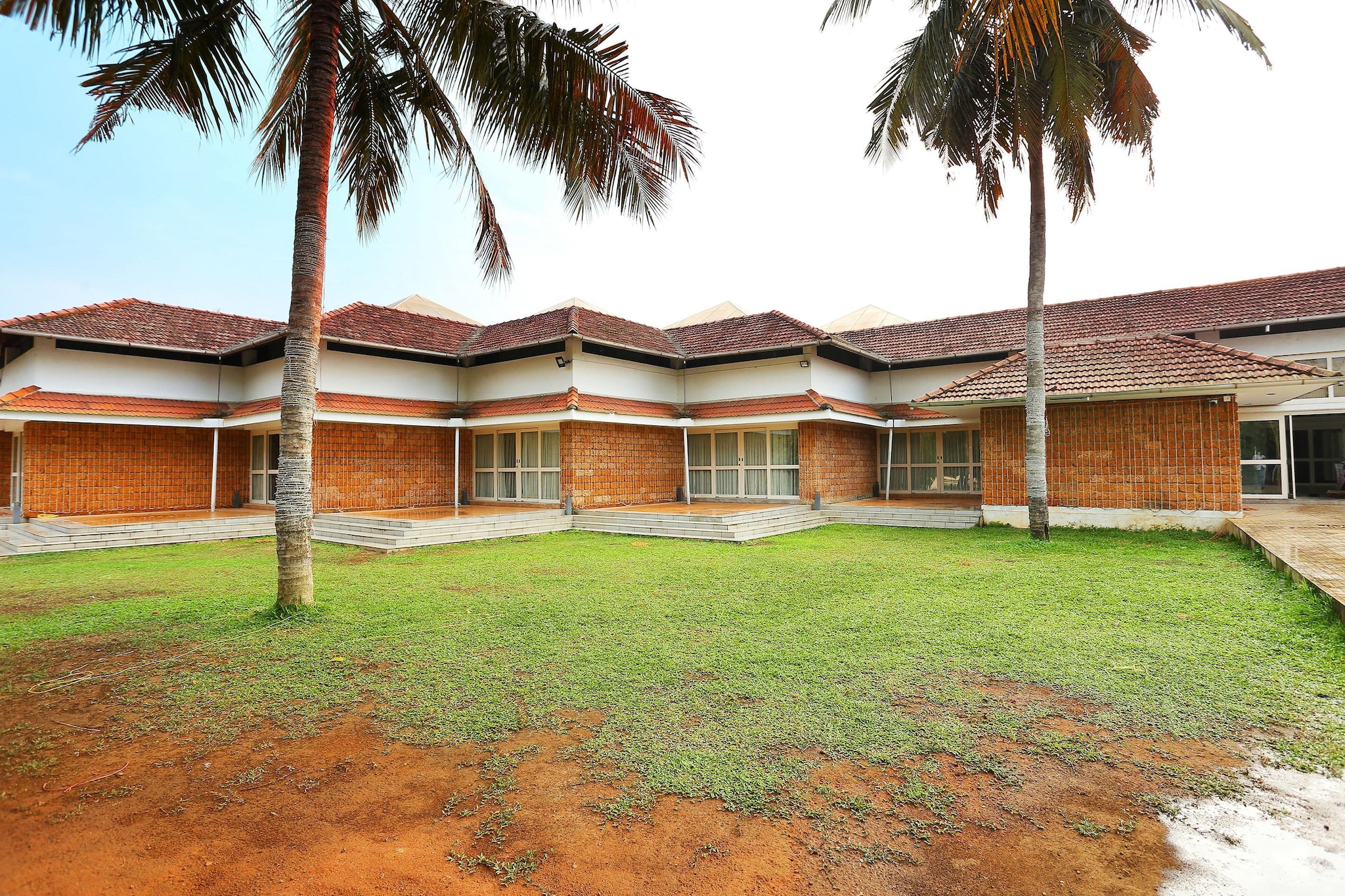 Super Townhouse Island Inn