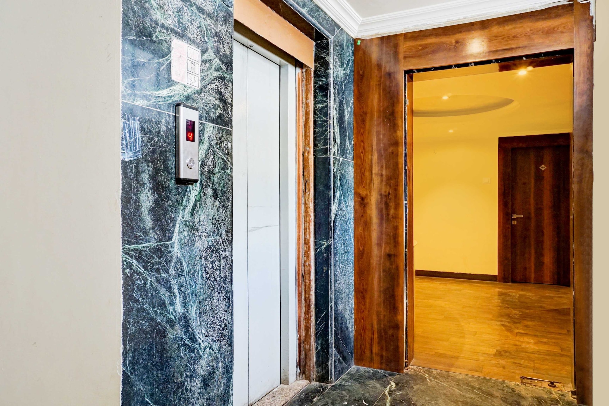 Collection O Viman Nagar Downtown