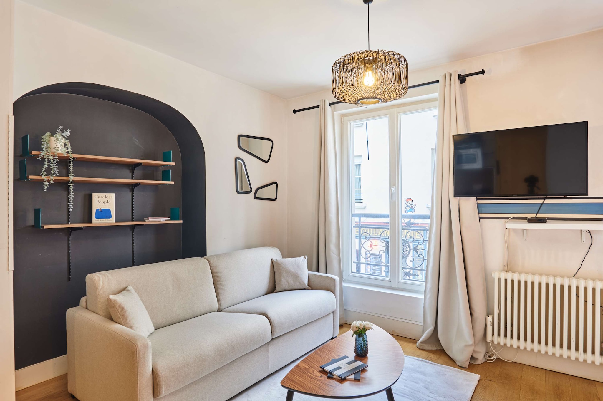 RIVOLI 2 NEW-Niet-getagd