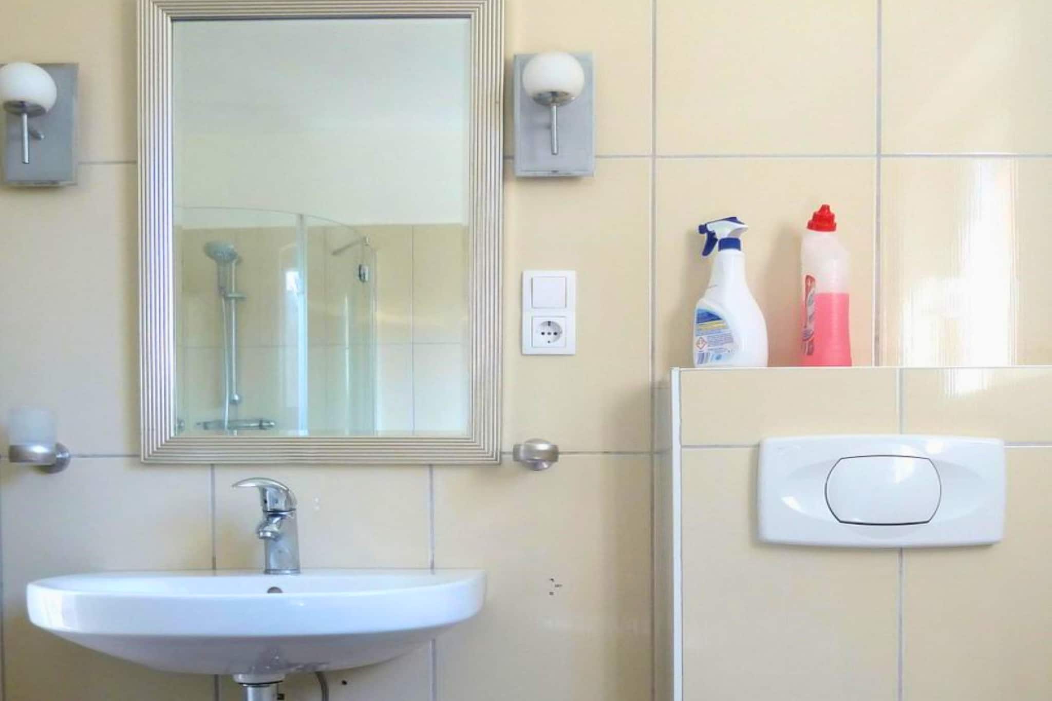 Ferienhaus Blue Lagoon-Badezimmer