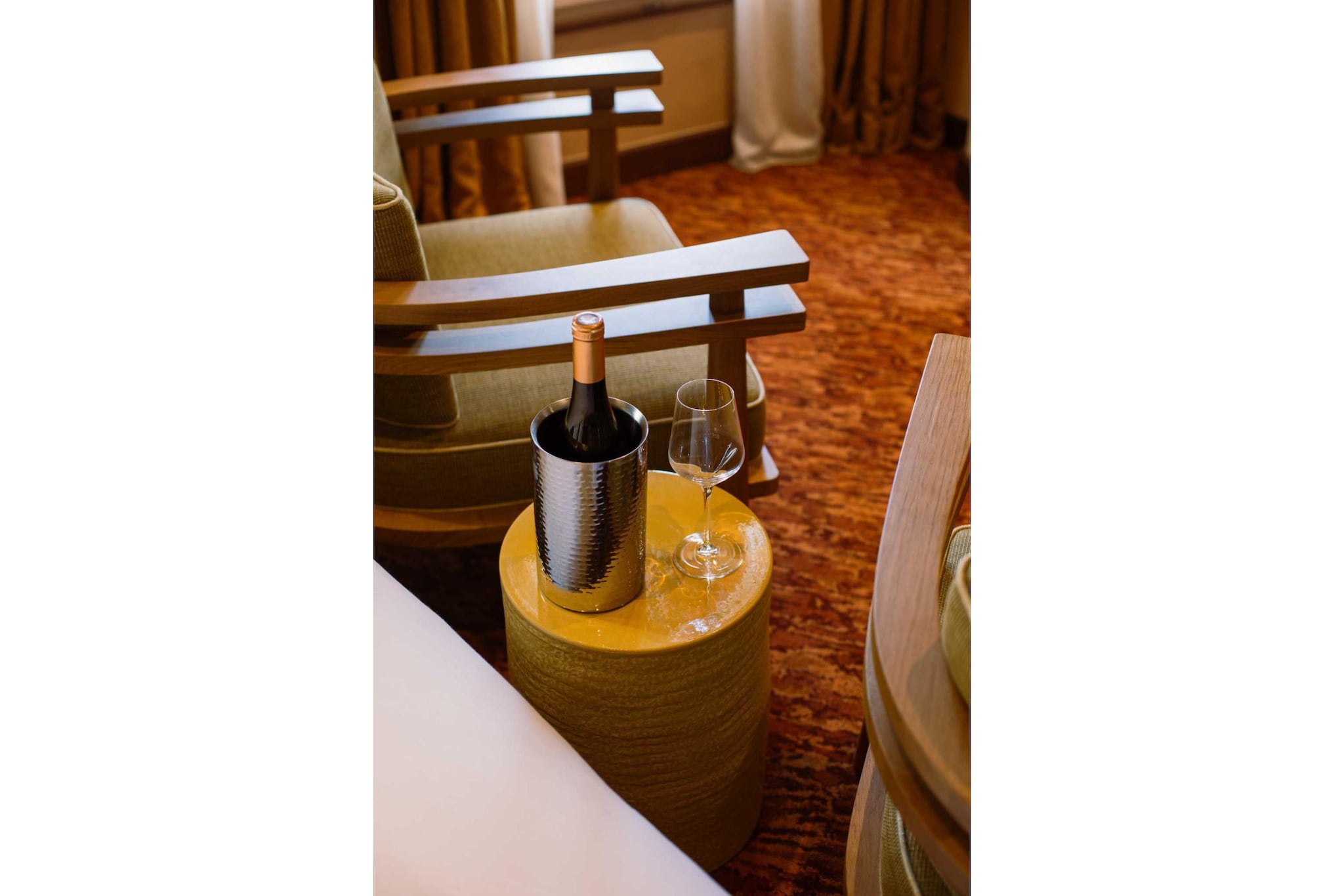 CONFIDENTIEL-3-Innenbereich