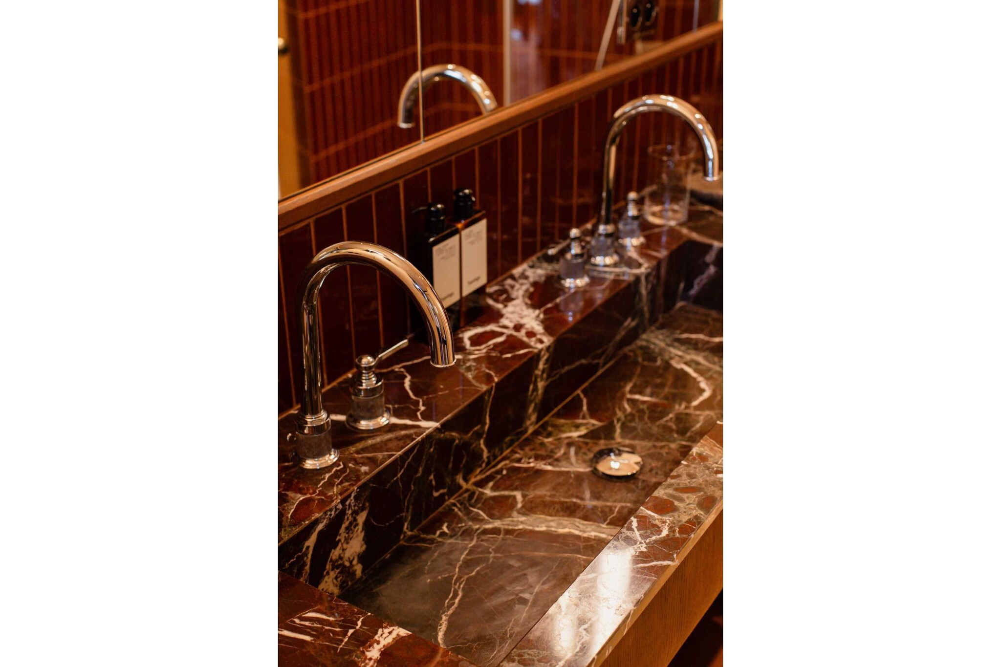 CONFIDENTIEL-3-Badezimmer