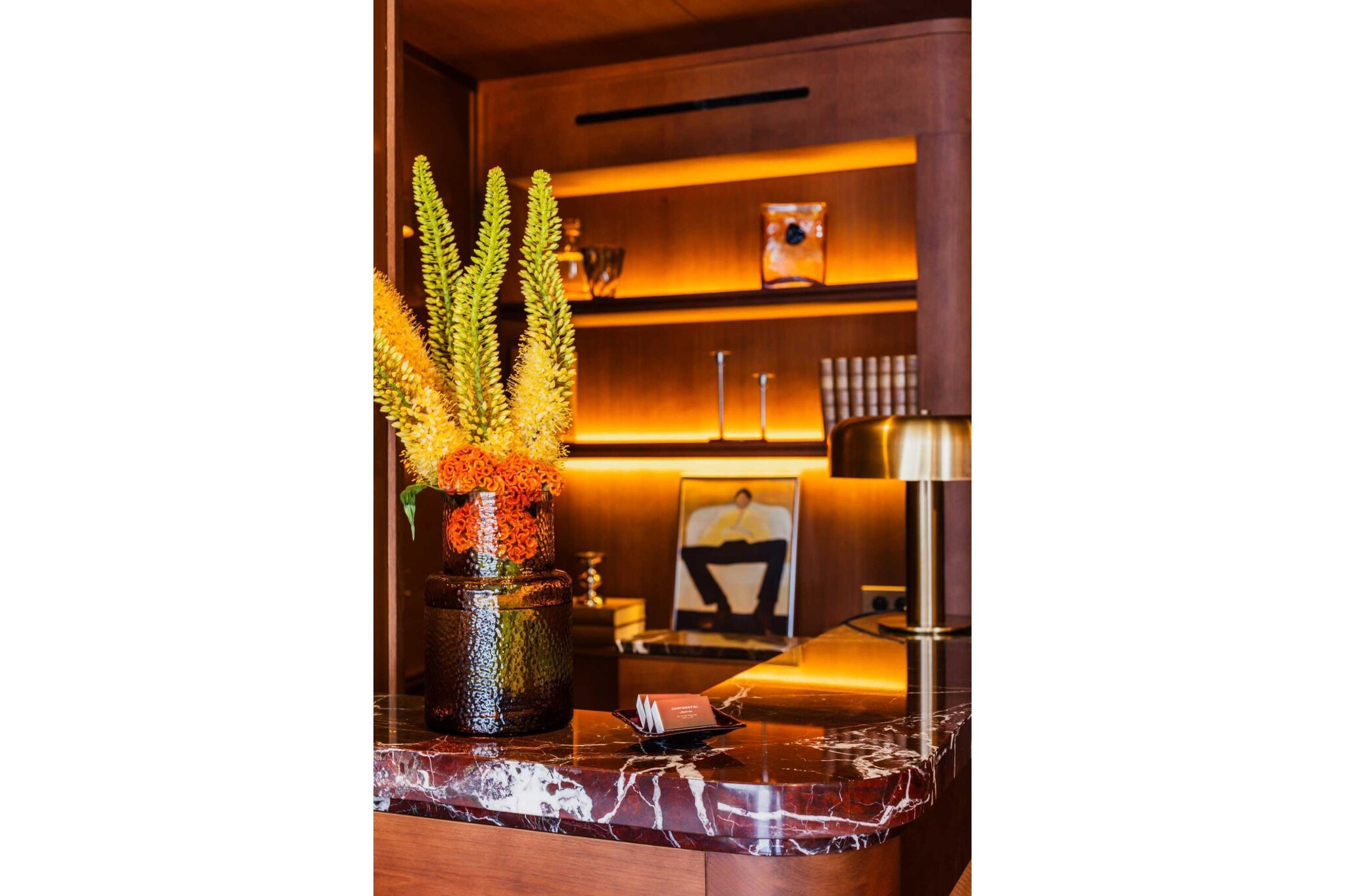 CONFIDENTIEL-6-Innenbereich